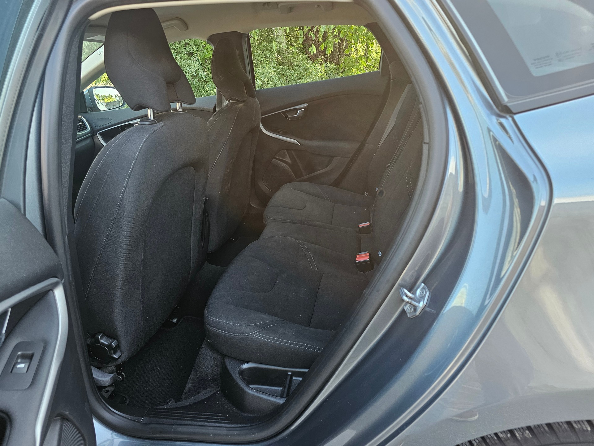 VOLVO V40 D3 Inscription Geartronic-image-7