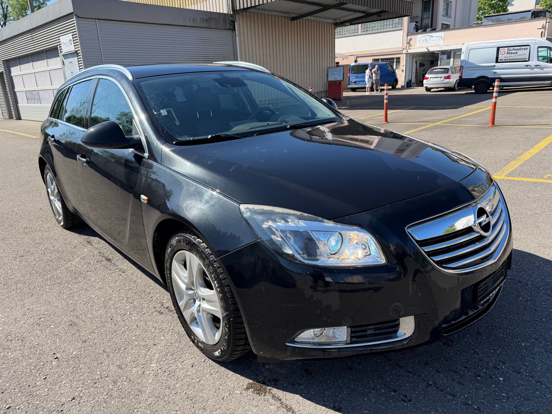 OPEL INSIGNIA-image-1
