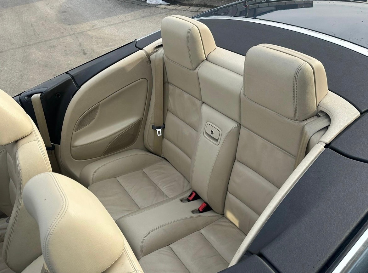 VW Eos 2.0 FSI Turbo-image-13