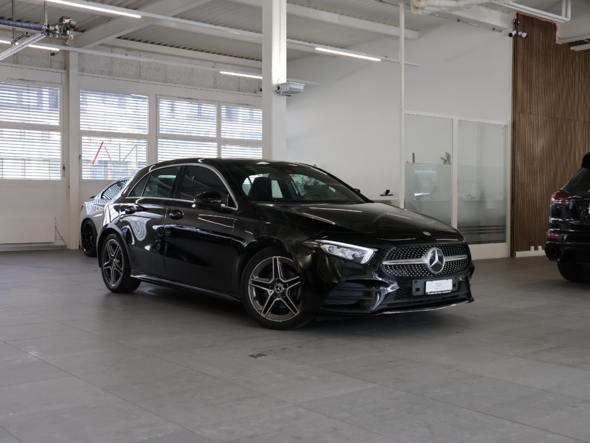 MERCEDES-BENZ A 180 d AMG Line *Rückfahrkamera* *Sitzheizung* *Command Touch*