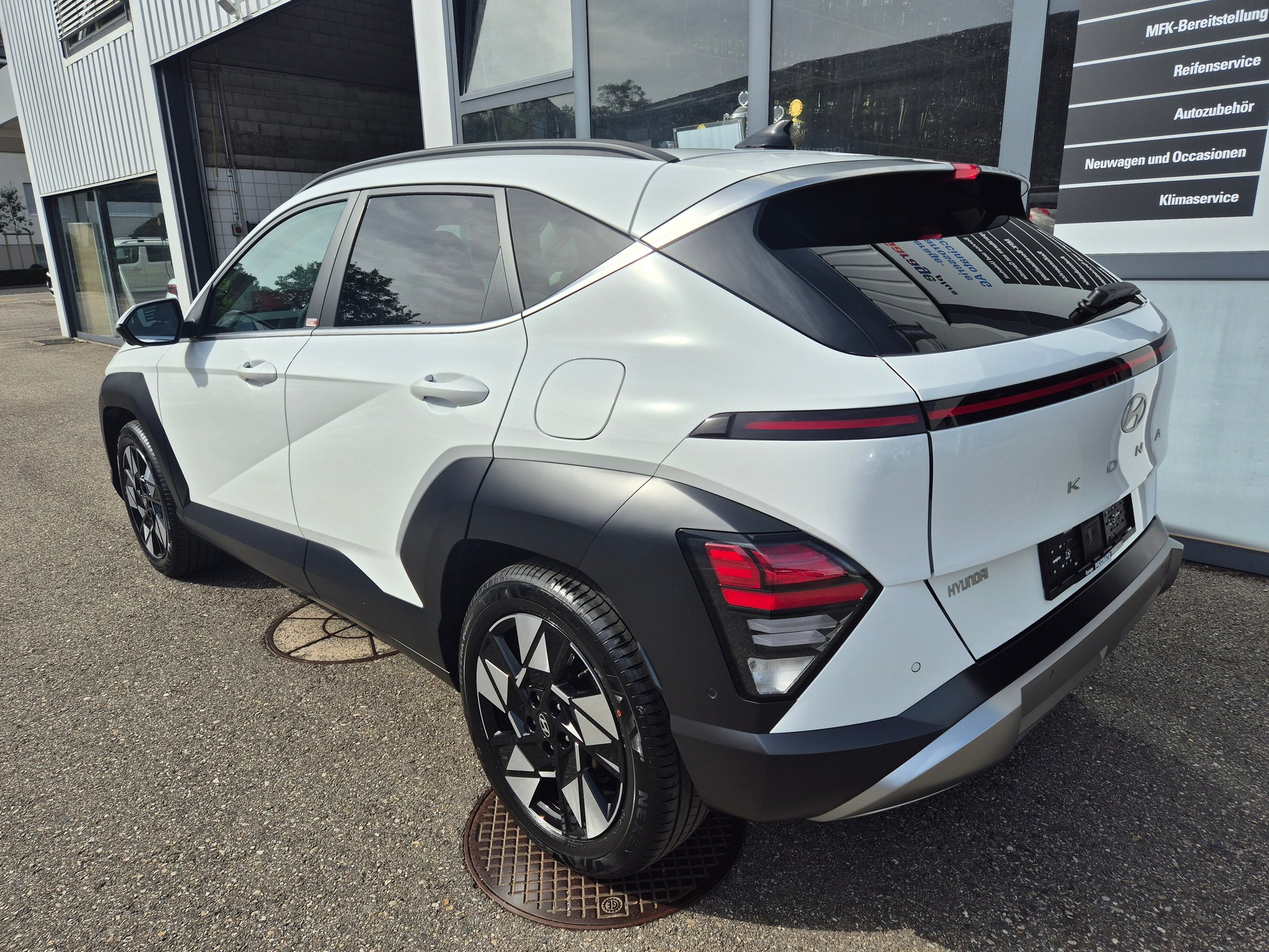 HYUNDAI Kona 1.6 T-GDi Vertex 4WD DCT-image-2