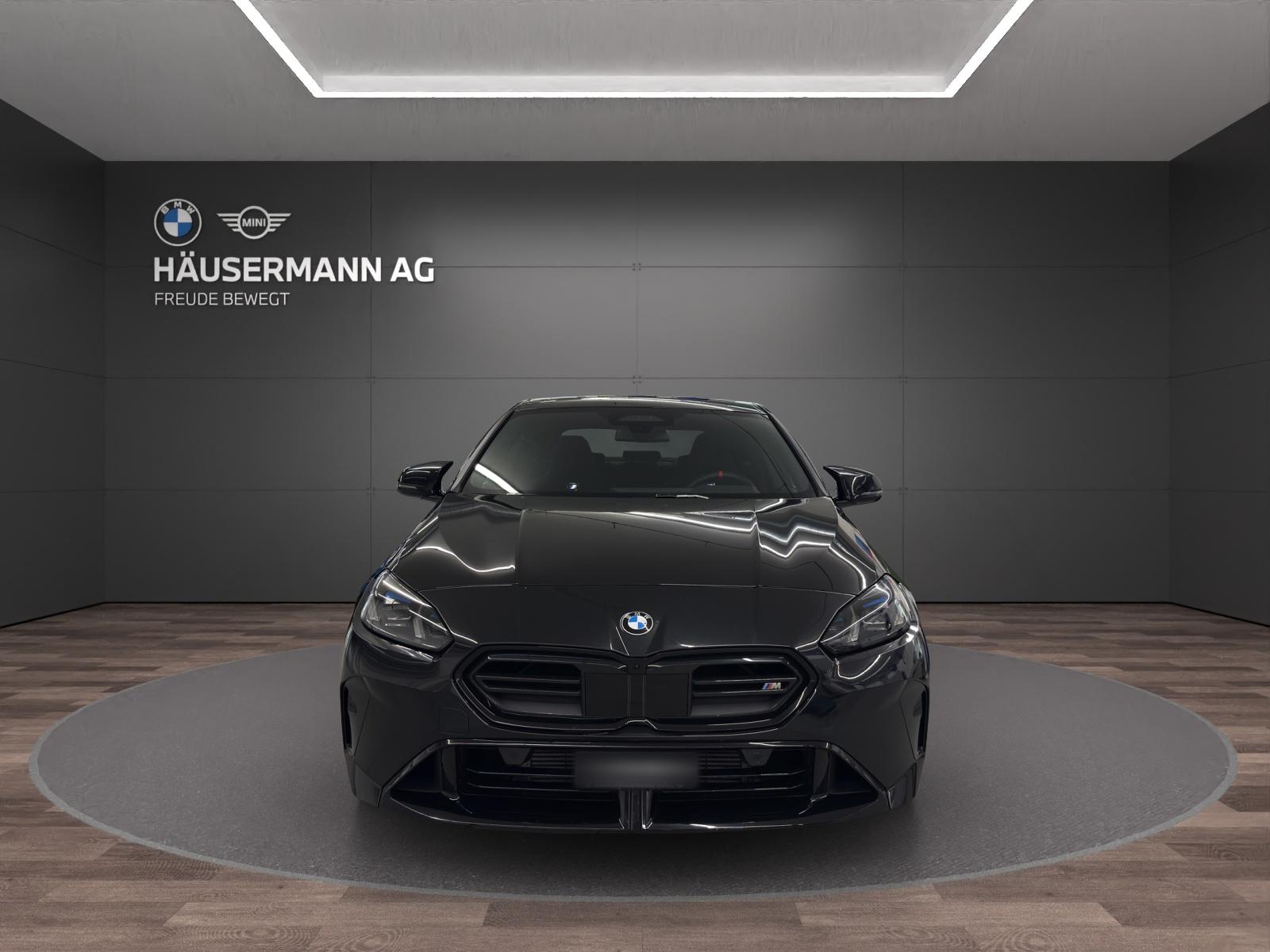 BMW M235i xDrive Gran Coupé M Sport-showroom-element-1