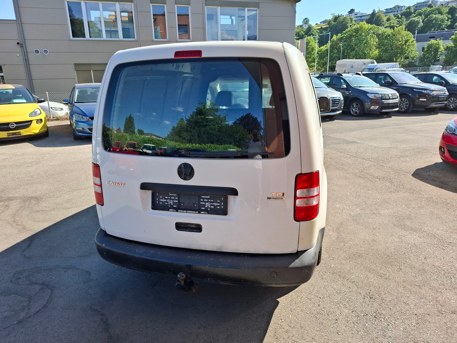 VW Caddy Maxi 1.6 TDI Blue Motion Technology-image-1
