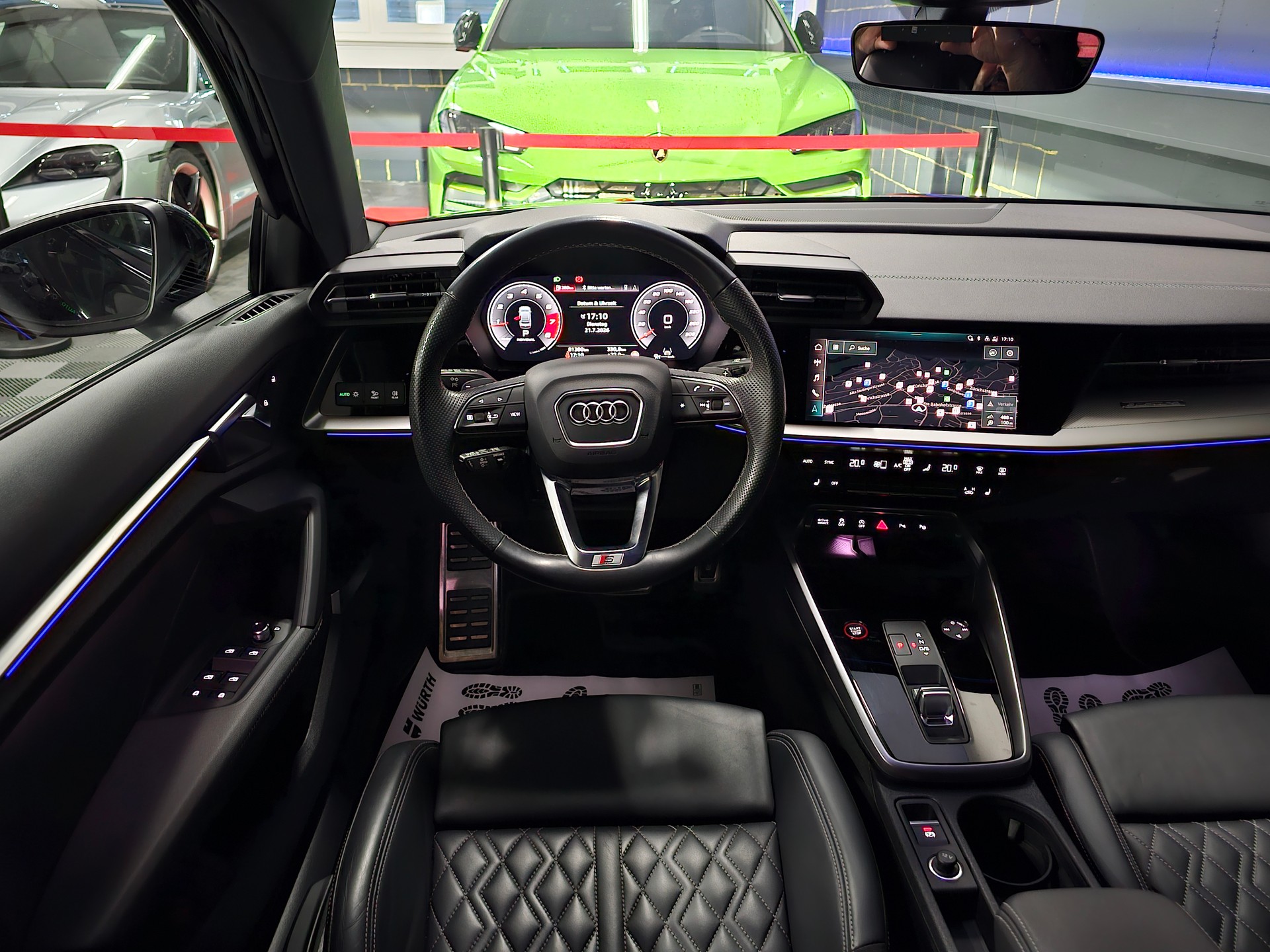 AUDI S3 Limousine 2.0 TFSI quattro S-tronic-image-10