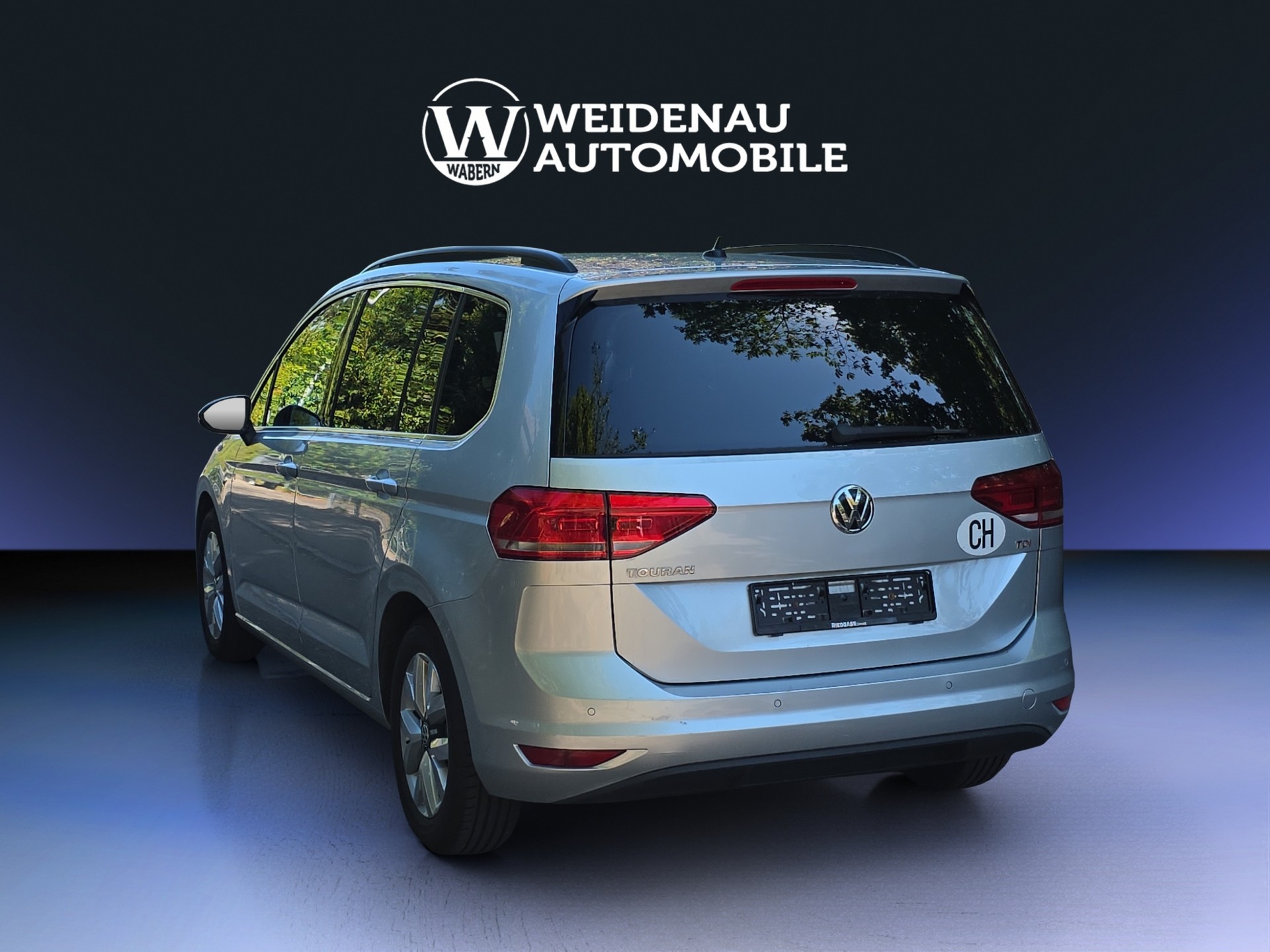 VW Touran 1.6 TDI BlueMotion Technology Trendline DSG-showroom-element-3