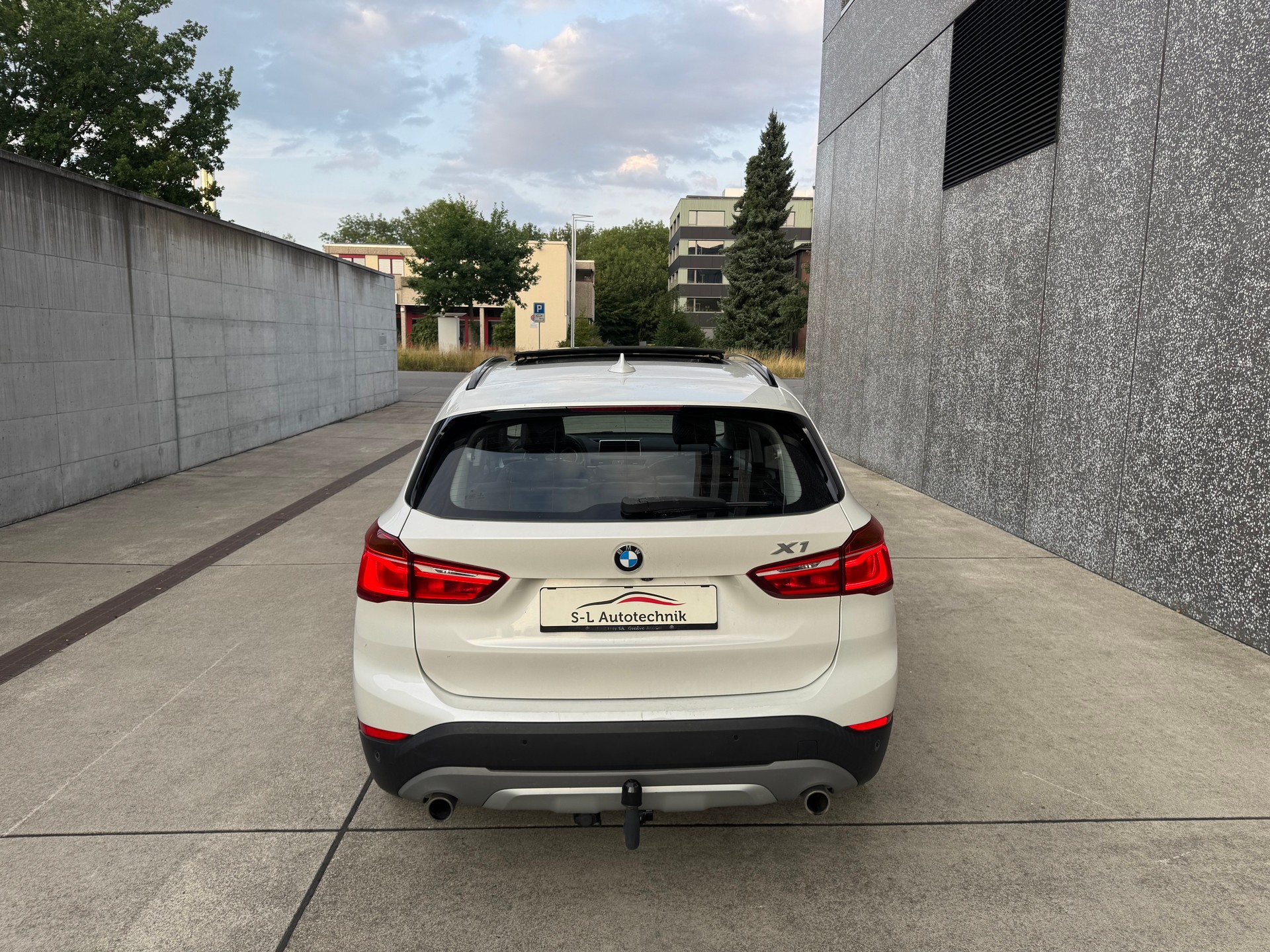 BMW X1 xDrive 20d xLine Steptronic-image-5