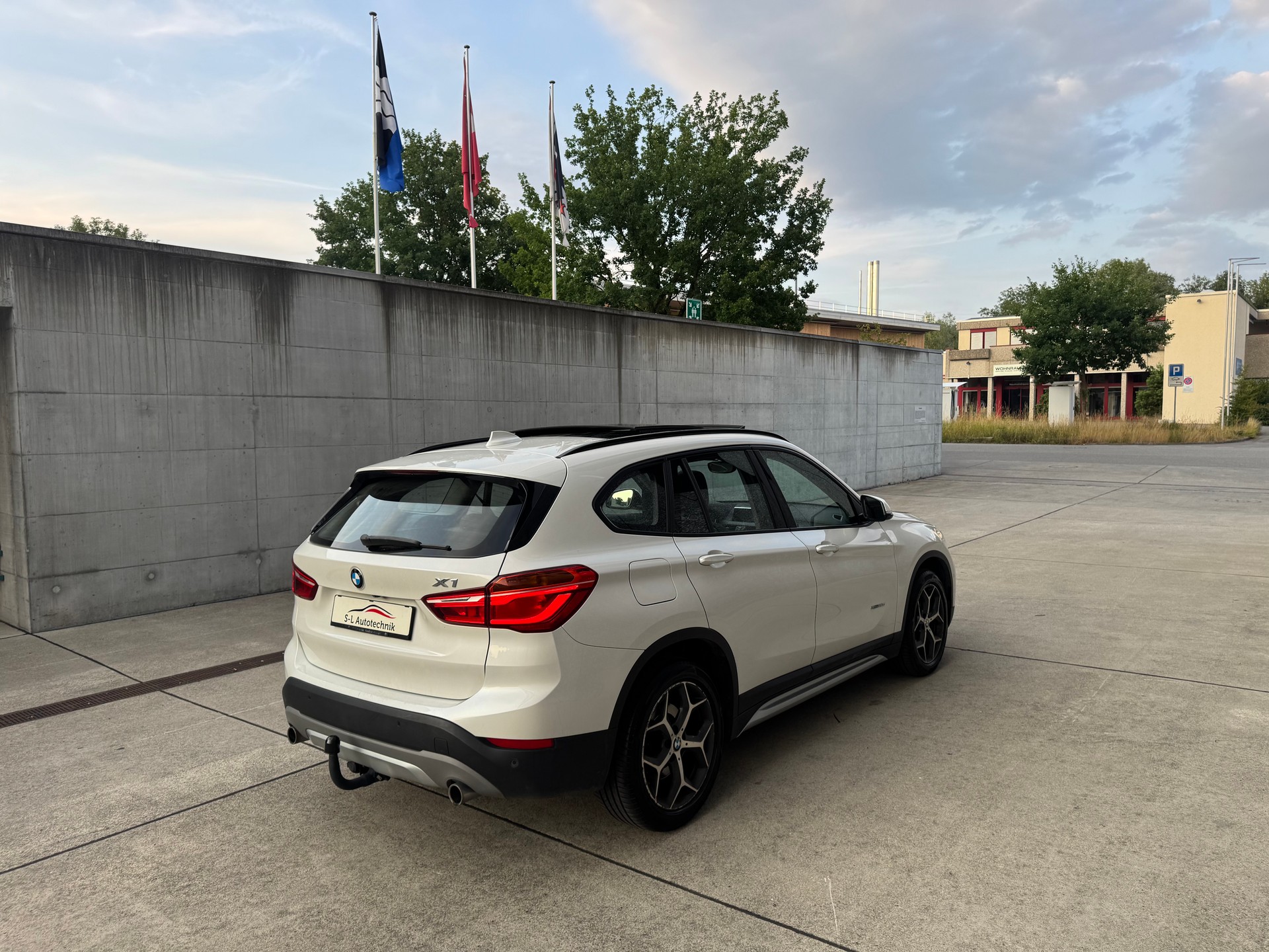 BMW X1 xDrive 20d xLine Steptronic-image-6