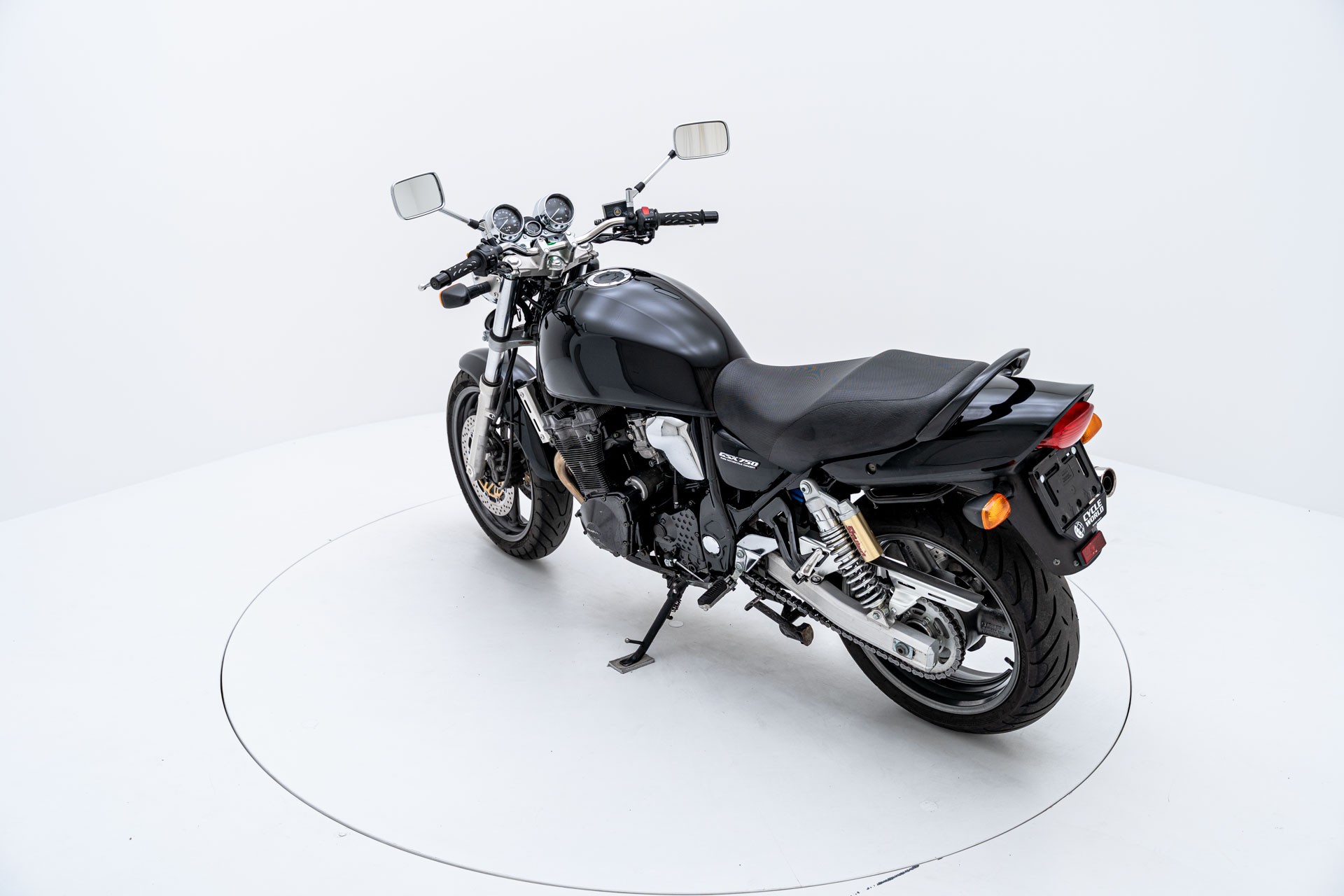 SUZUKI GSX 750 Inazuma-image-4