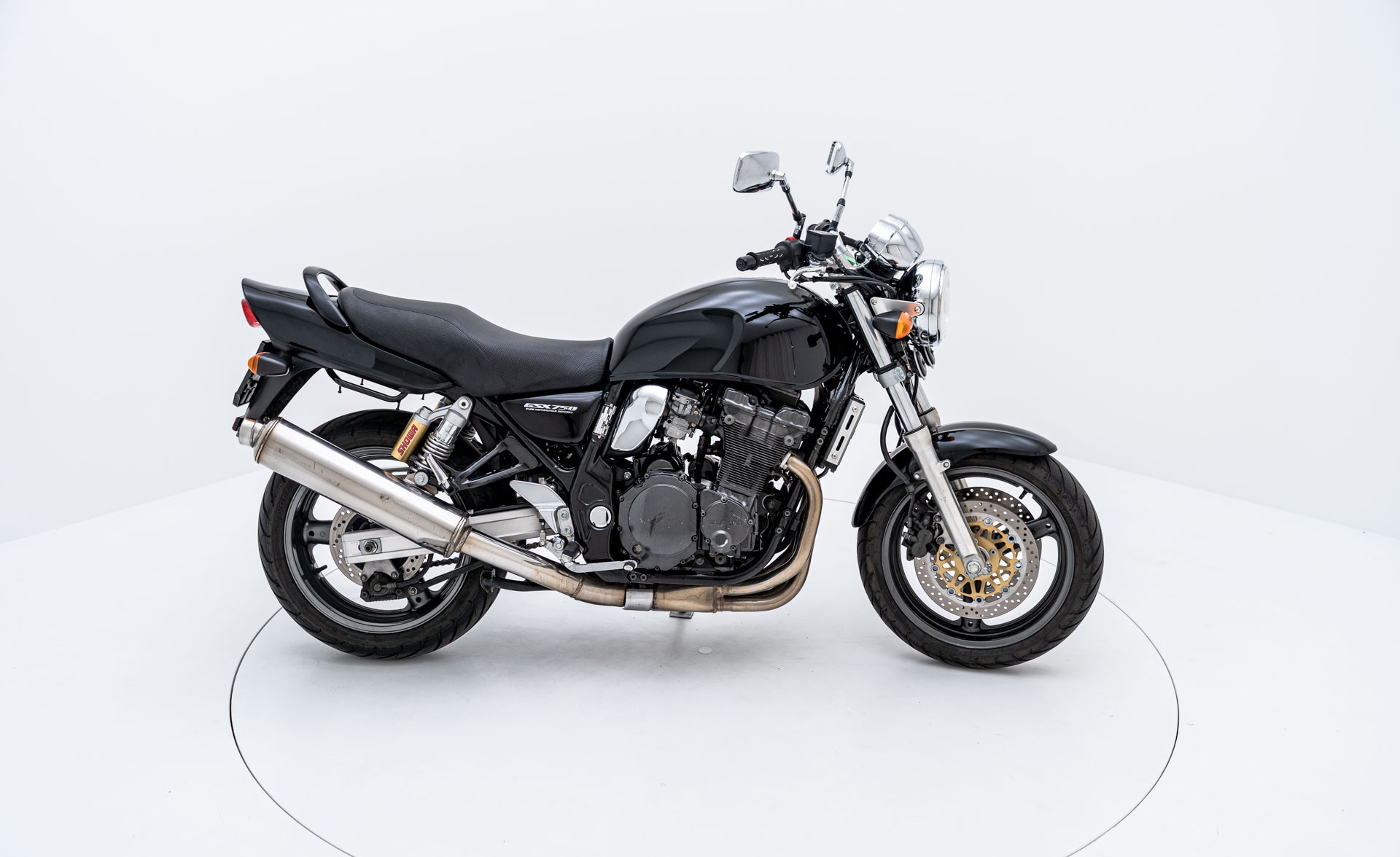 SUZUKI GSX 750 Inazuma