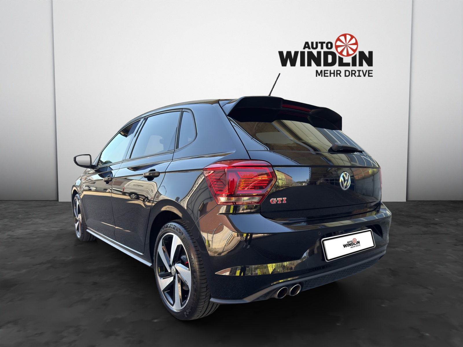 VW Polo 2.0 TSI GTI DSG-showroom-element-3