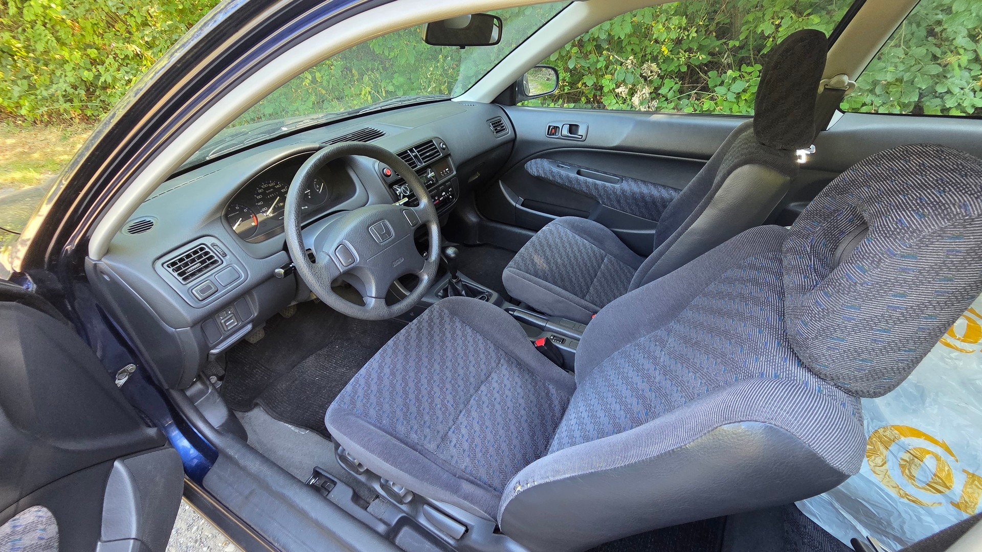 HONDA Civic Joker 1.4i Swiss 2000-image-8