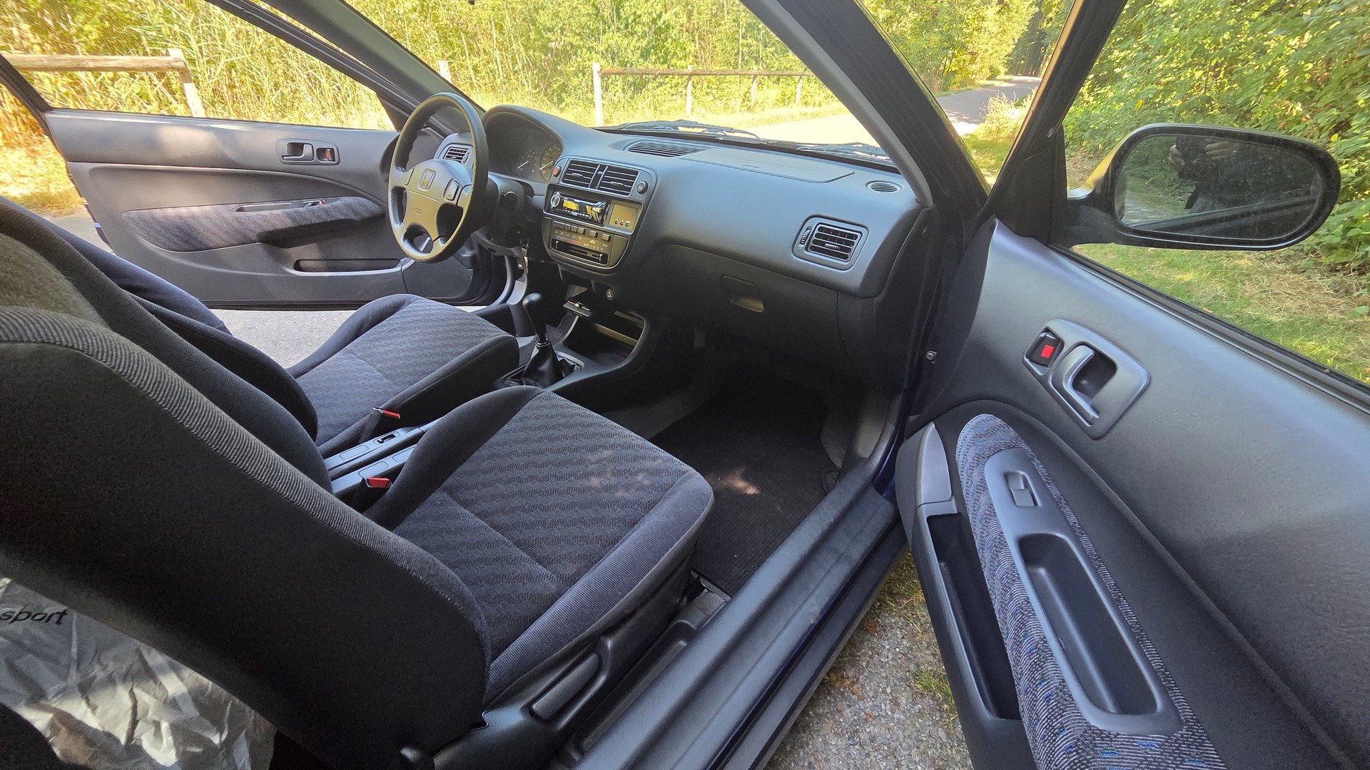 HONDA Civic Joker 1.4i Swiss 2000-image-12