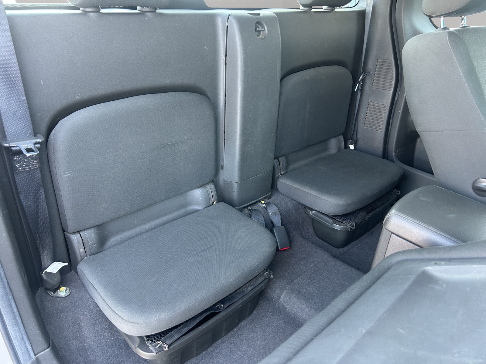 NISSAN Navara Double Cab SE 2.5 dCi 4WD-image-13