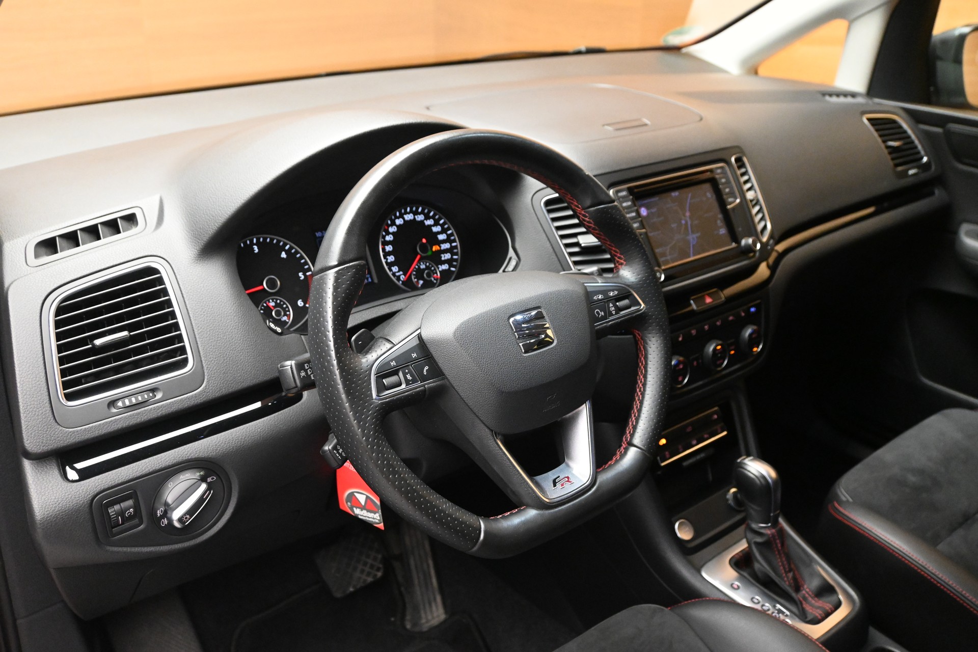 SEAT Alhambra 2.0 TDI 177 Hola FR 4x4DSG S/S-image-8