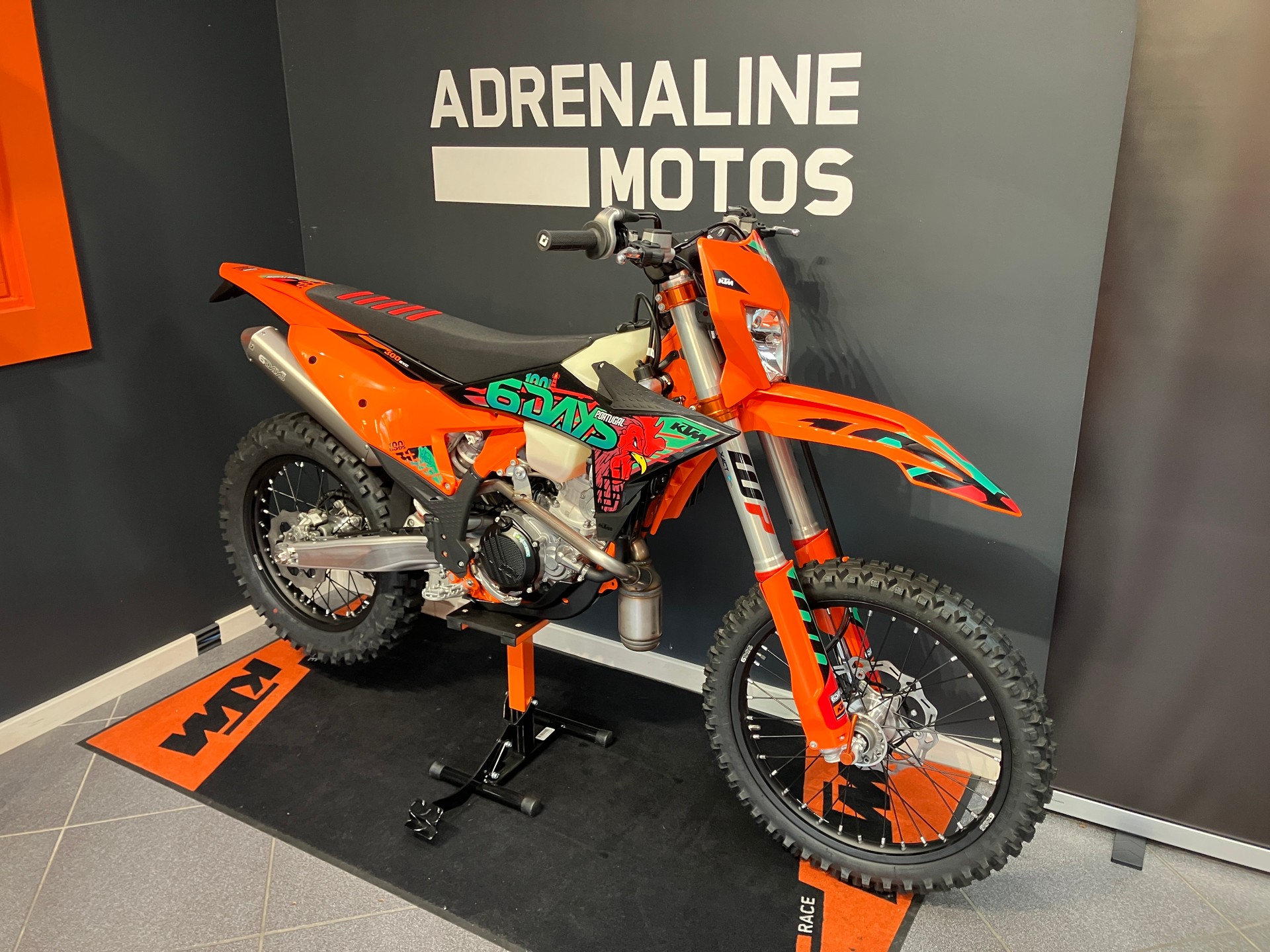 KTM 300 EXC Six Days 2027-image-4