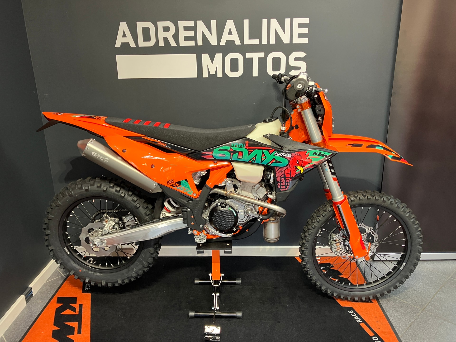 KTM 300 EXC Six Days 2027-image-3