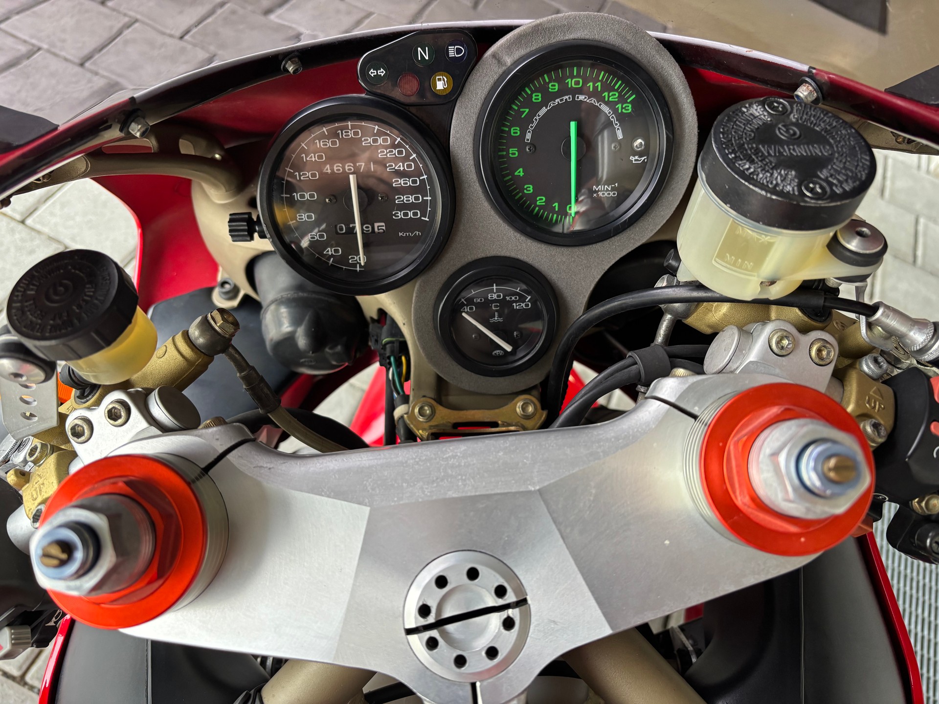 DUCATI 996 Biposto I.E.-image-2