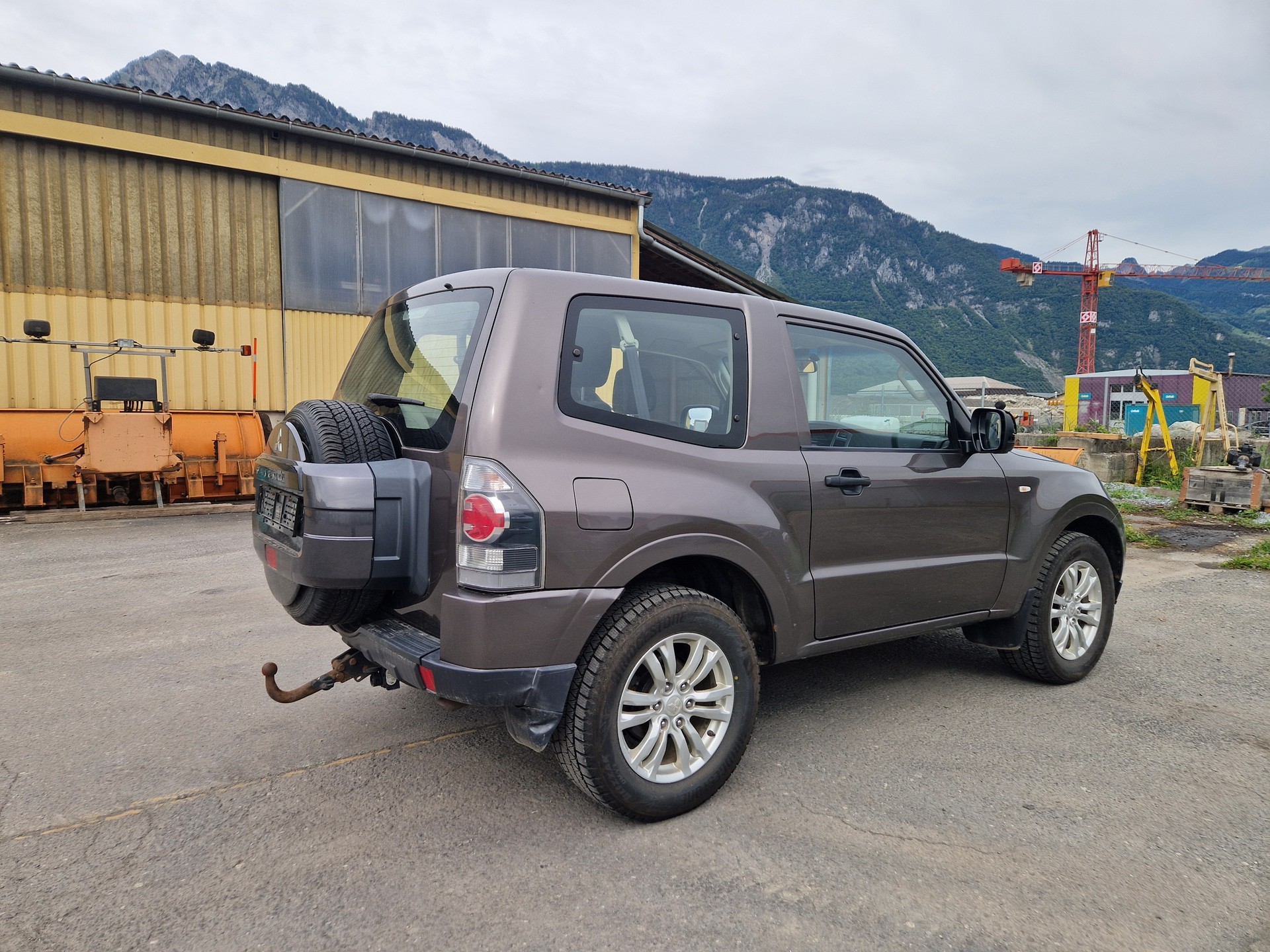 MITSUBISHI Pajero 3.2 DI-D Profi-image-3
