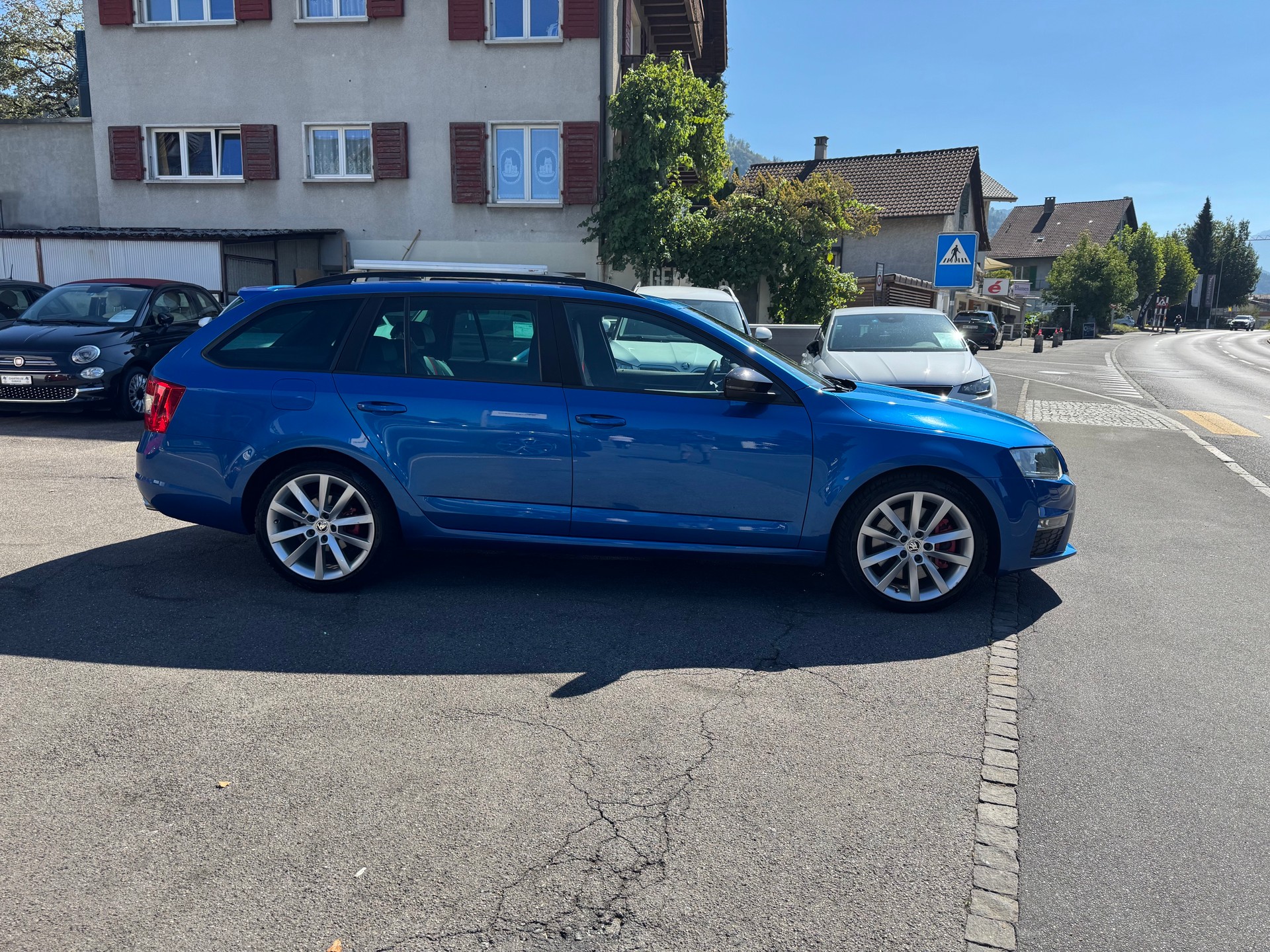 SKODA Octavia Combi 2.0 TSI RS DSG-image-5