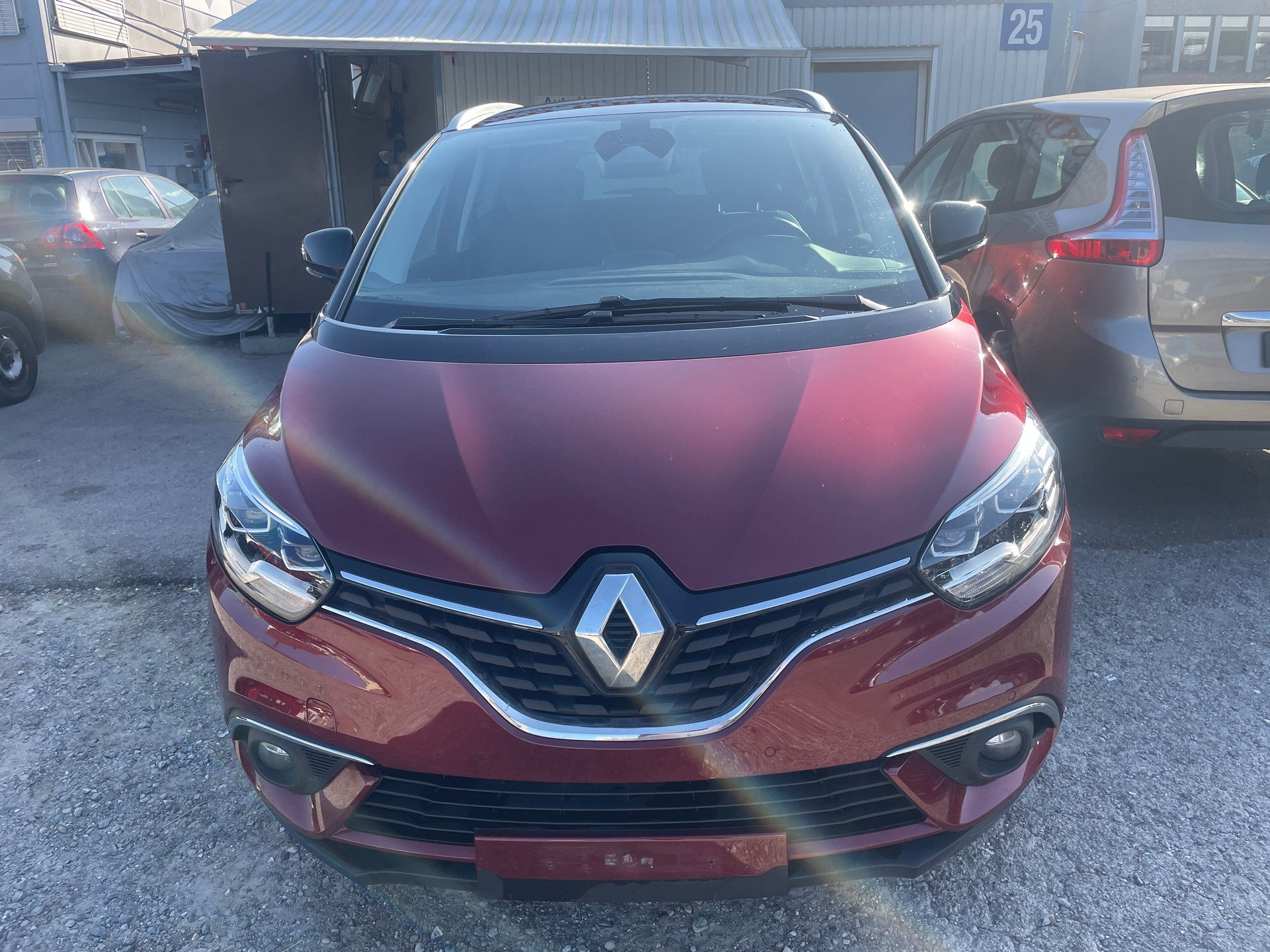 RENAULT Grand Scénic 1.5 dCi Hybrid Assist Bose