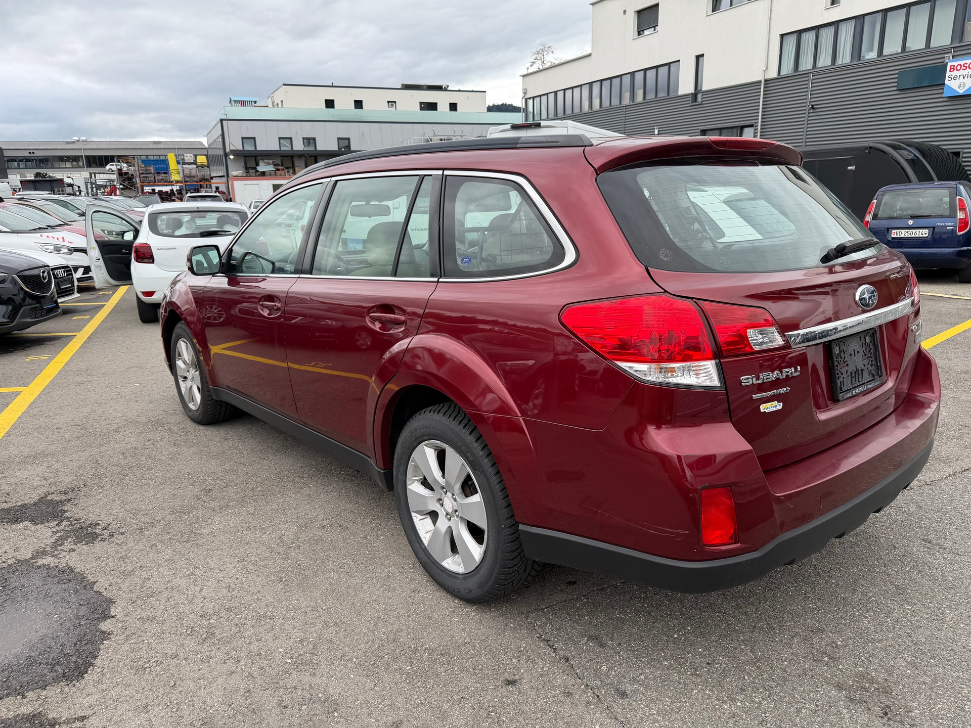 SUBARU Outback 2.0D Swiss AWD-image-5