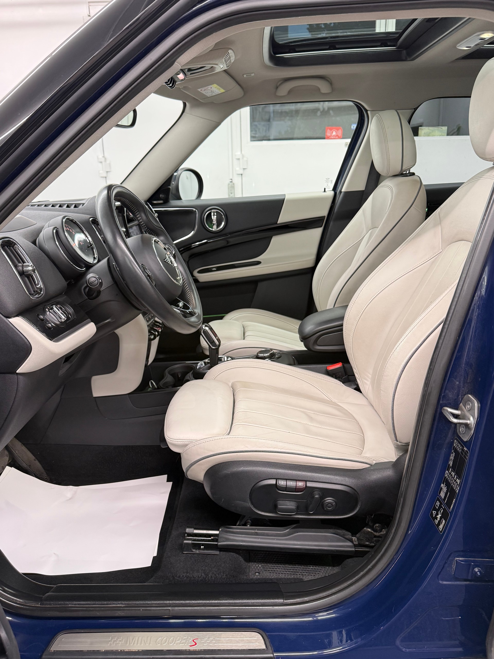 MINI Countryman Cooper S ALL4 Steptronic-image-15