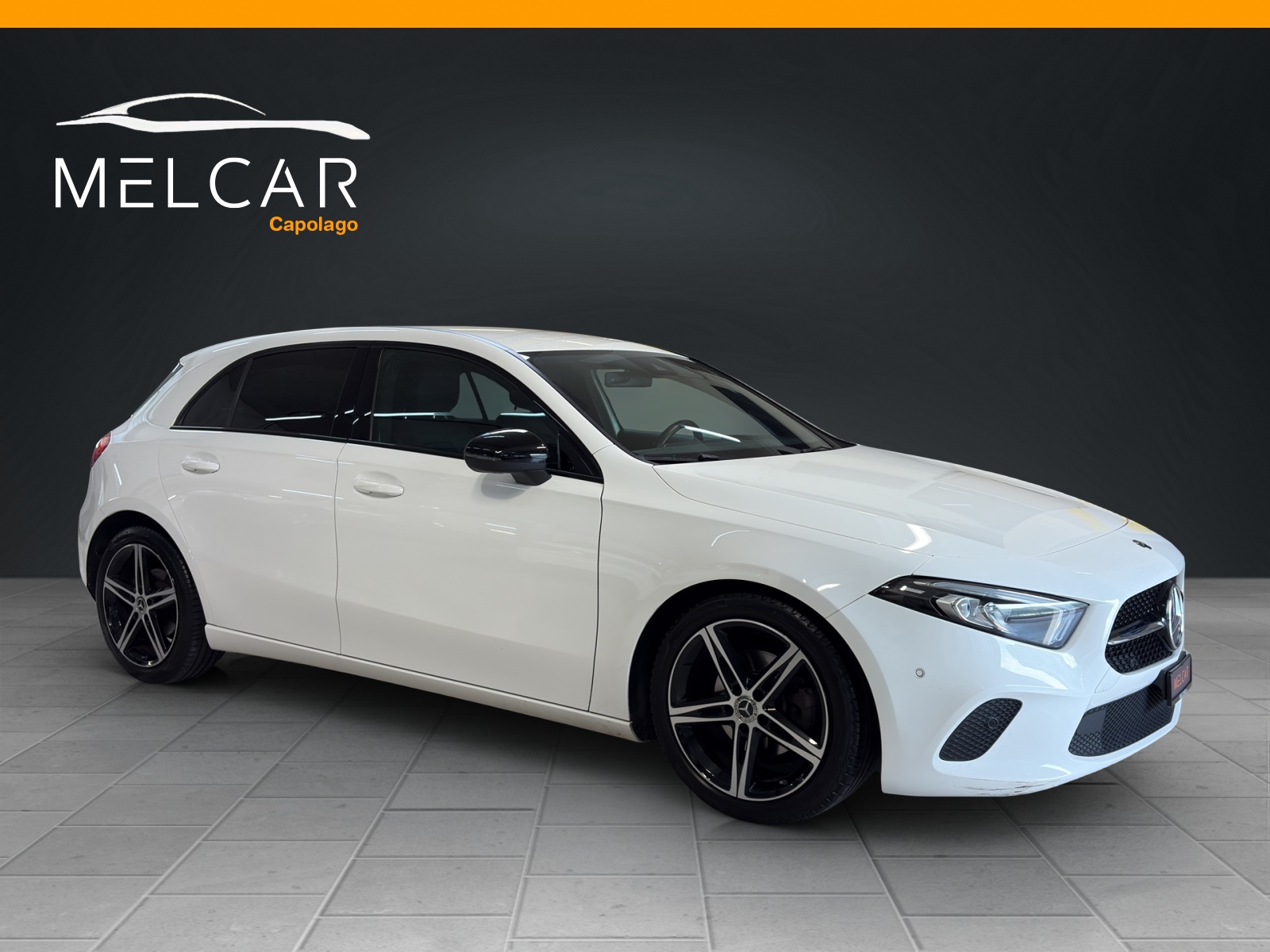 MERCEDES-BENZ A 180 d Edition-image-1