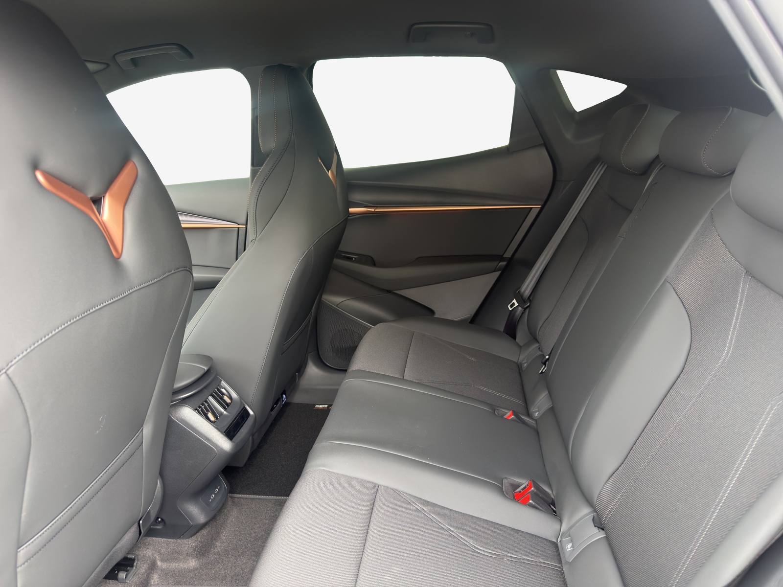 CUPRA Tavascan 77 kWh Edge Prime Edition-image-8