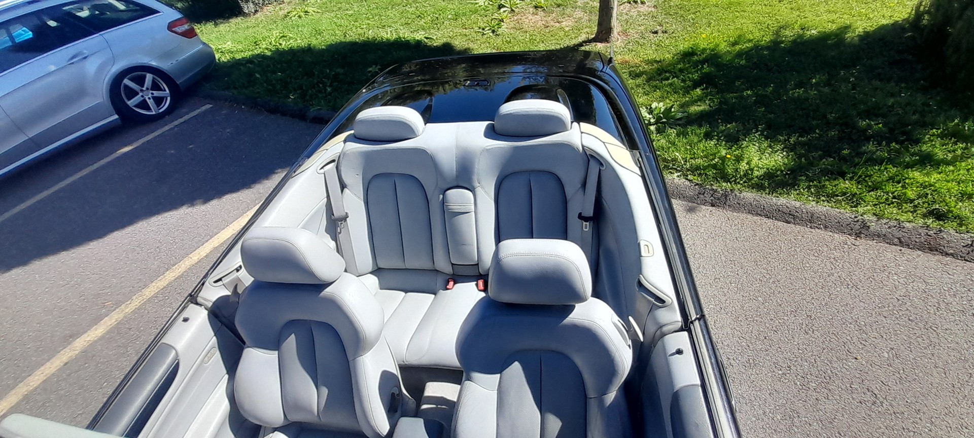 MERCEDES-BENZ CLK 320 V6-image-1