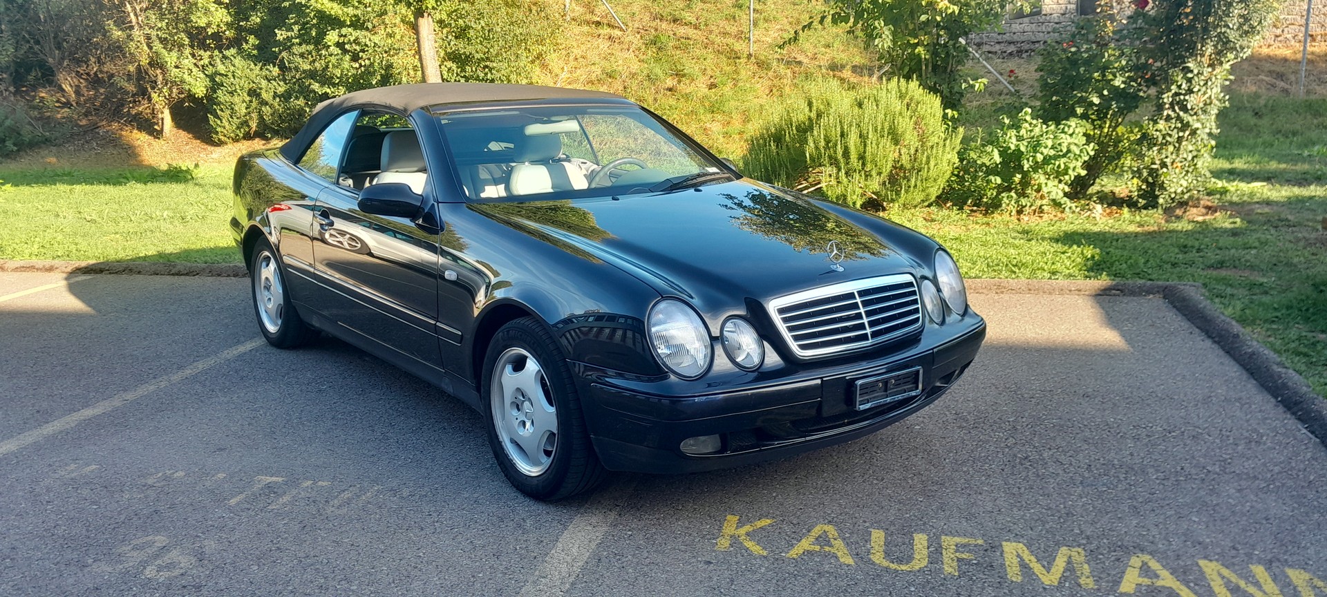 MERCEDES-BENZ CLK 320 V6