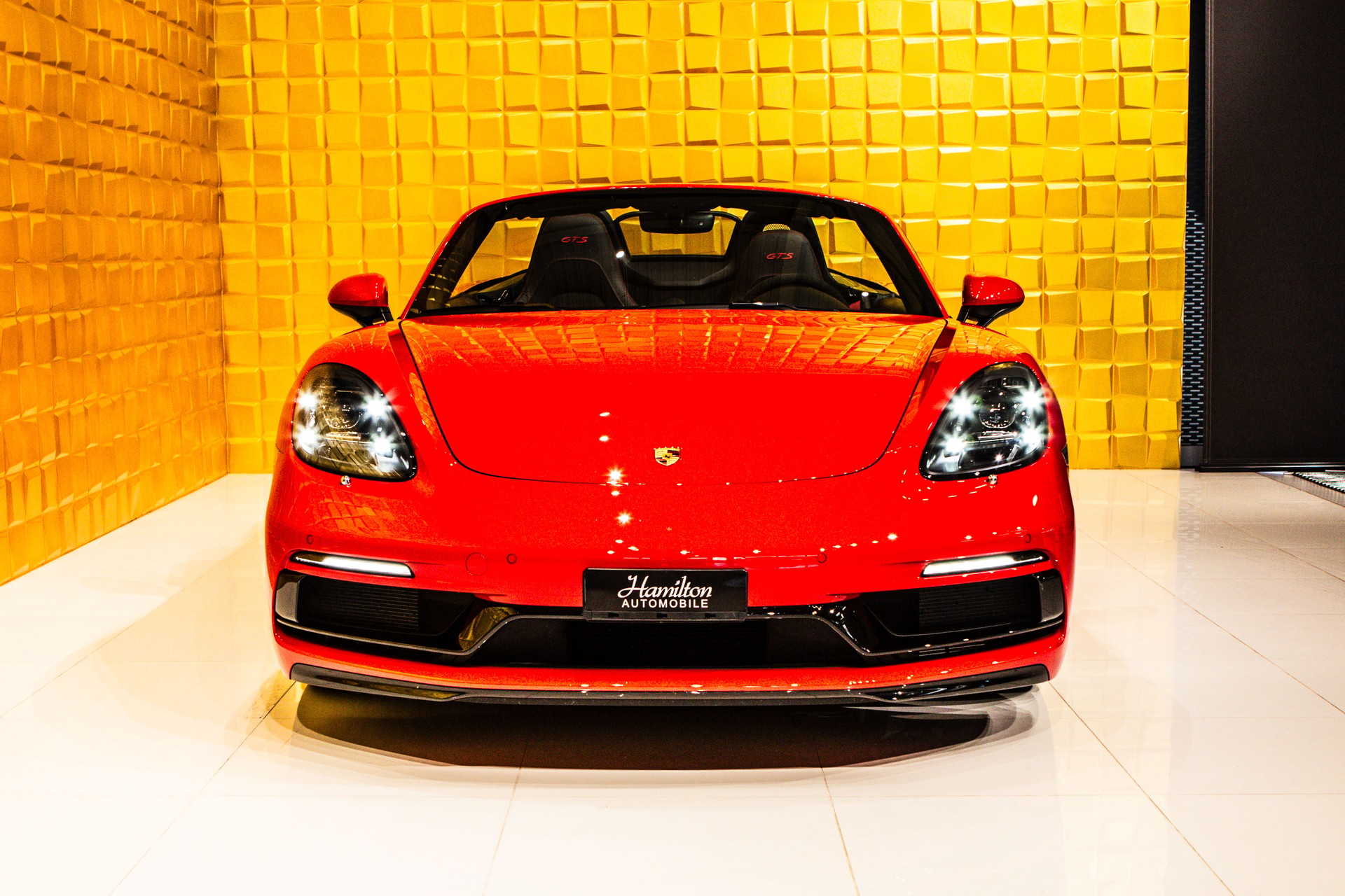 PORSCHE 718 Boxster GTS 4.0-showroom-element-3