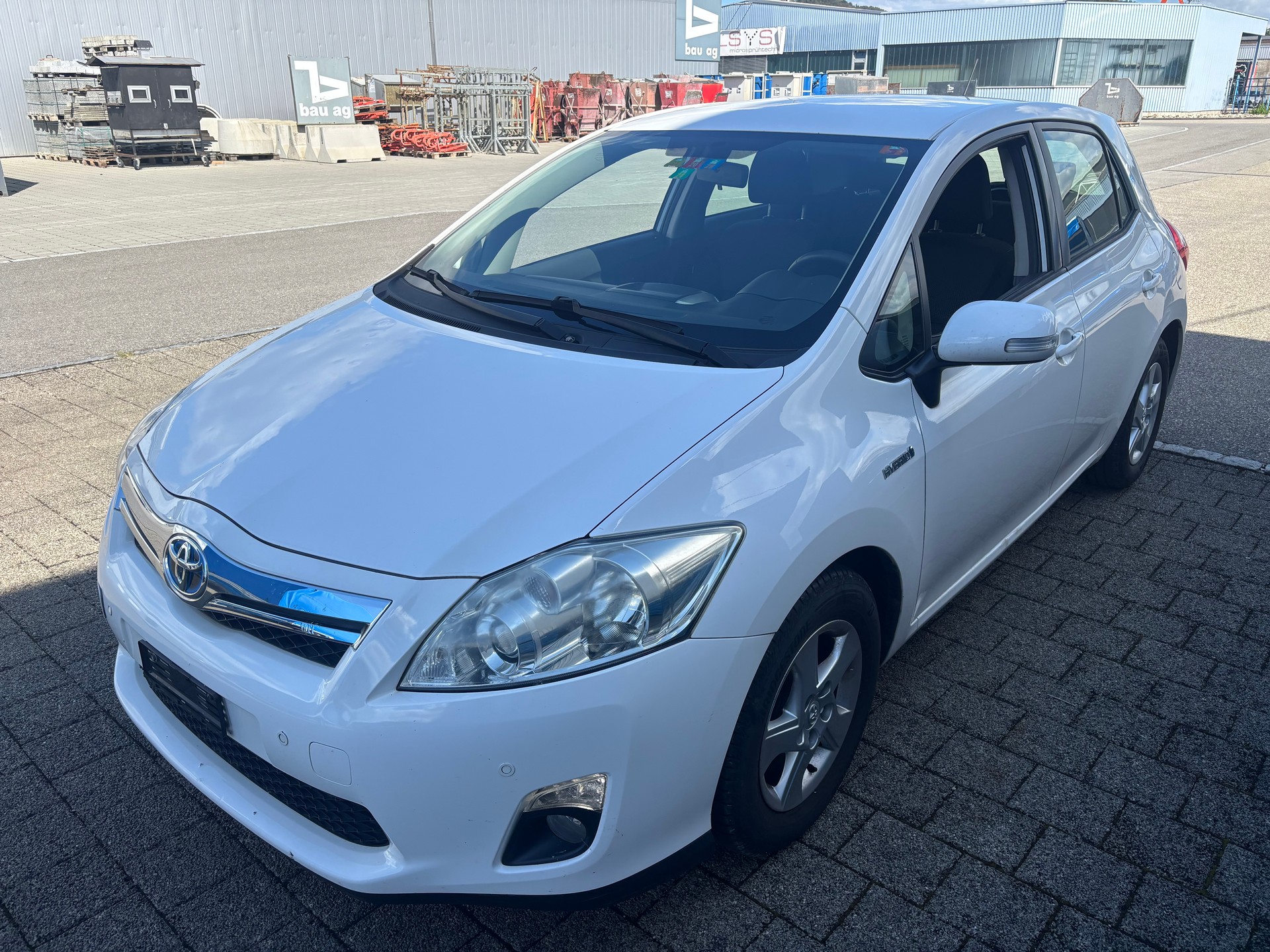 TOYOTA Auris 1.8 16V HSD Linea Luna