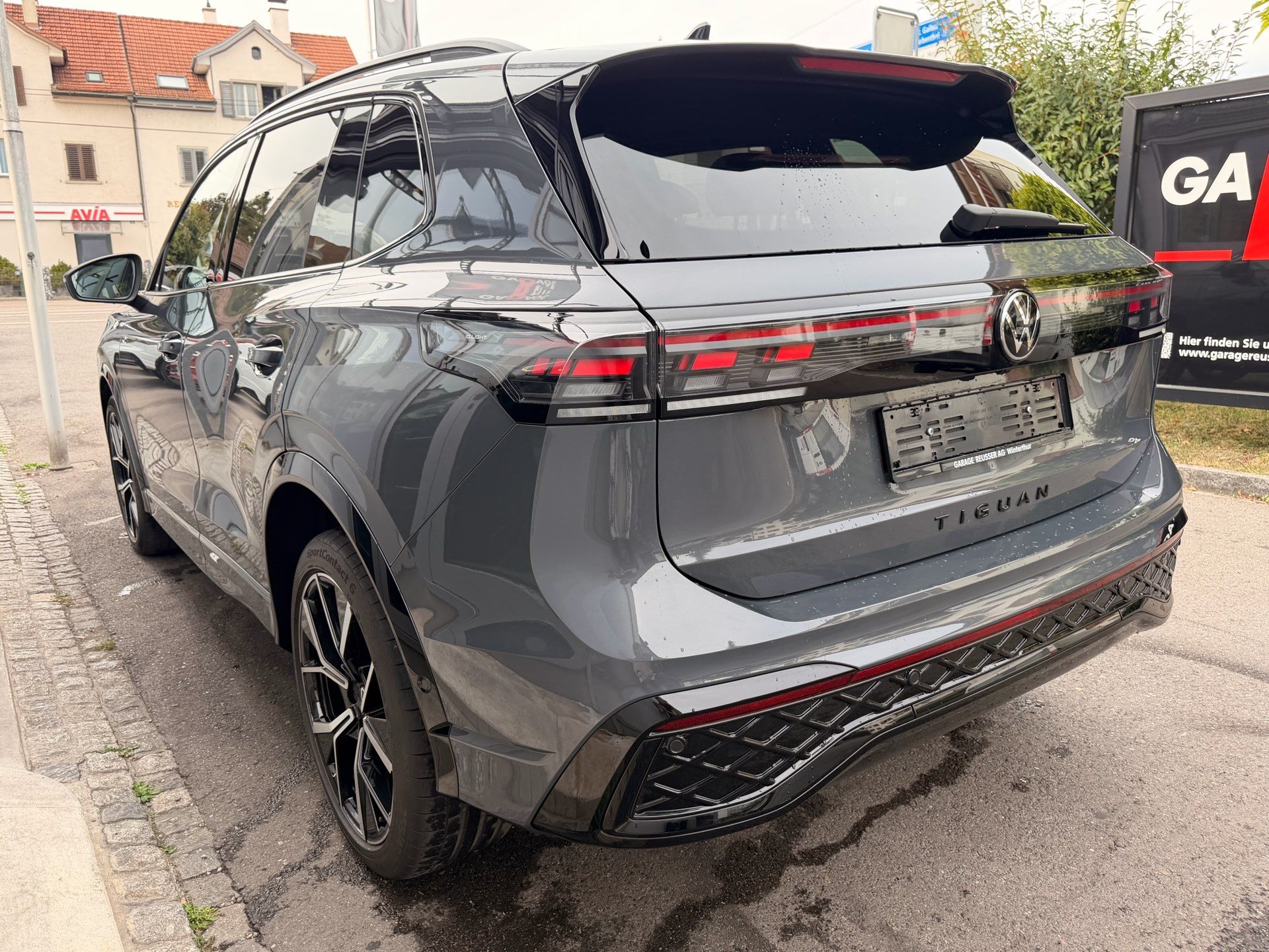 VW Tiguan 2.0 TSI 265PS 4Motion R-Line *** 360° KAMERA & PANORAMADACH ***-image-5