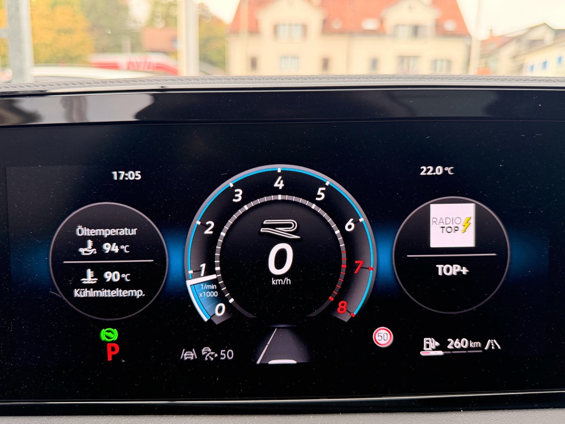 VW Tiguan 2.0 TSI 265PS 4Motion R-Line *** 360° KAMERA & PANORAMADACH ***-image-9