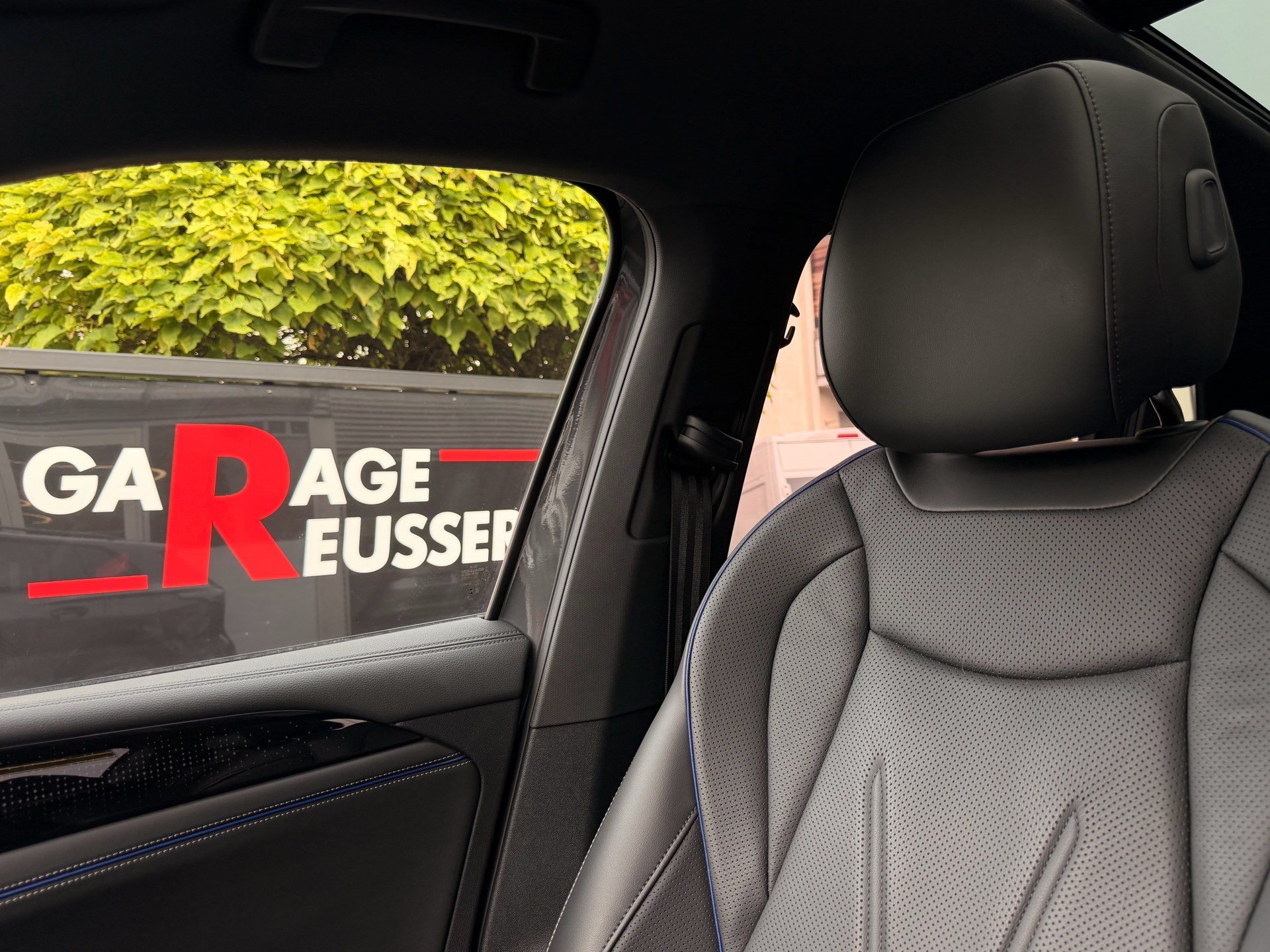 VW Tiguan 2.0 TSI 265PS 4Motion R-Line *** 360° KAMERA & PANORAMADACH ***-image-27