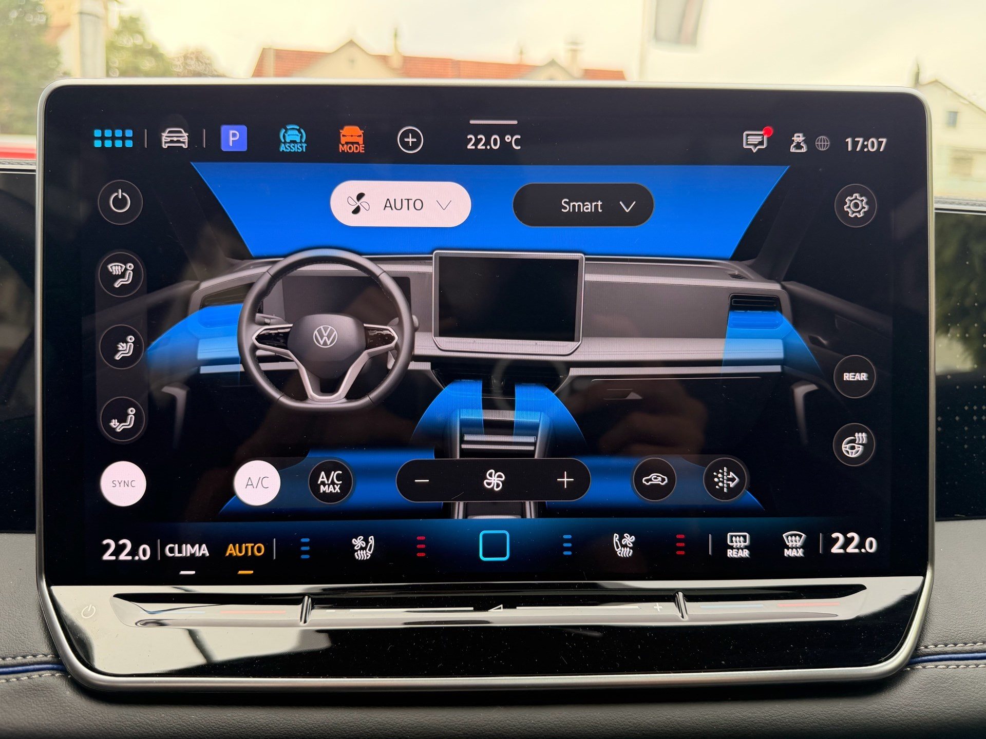 VW Tiguan 2.0 TSI 265PS 4Motion R-Line *** 360° KAMERA & PANORAMADACH ***-image-23
