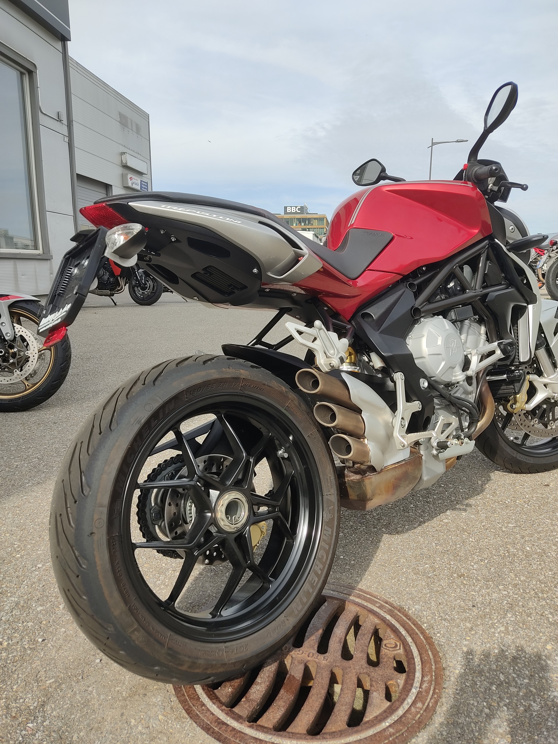 MV AGUSTA Brutale-image-3