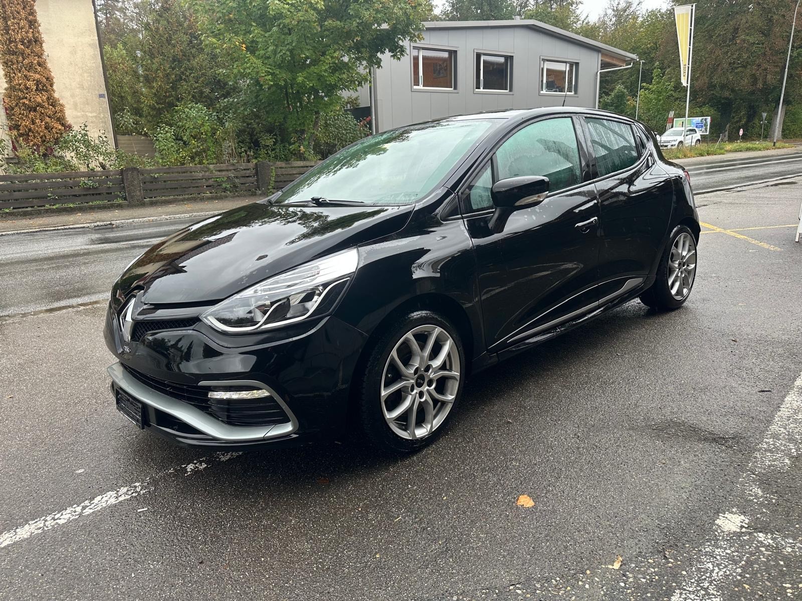 RENAULT Clio 1.6 T RS 200 EDC-showroom-element-1