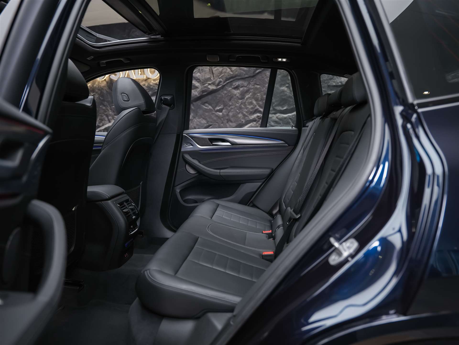 BMW X3 xDrive 48V M40d *Panorama*Laser*Head-Up*Harman/Kardon*-image-13