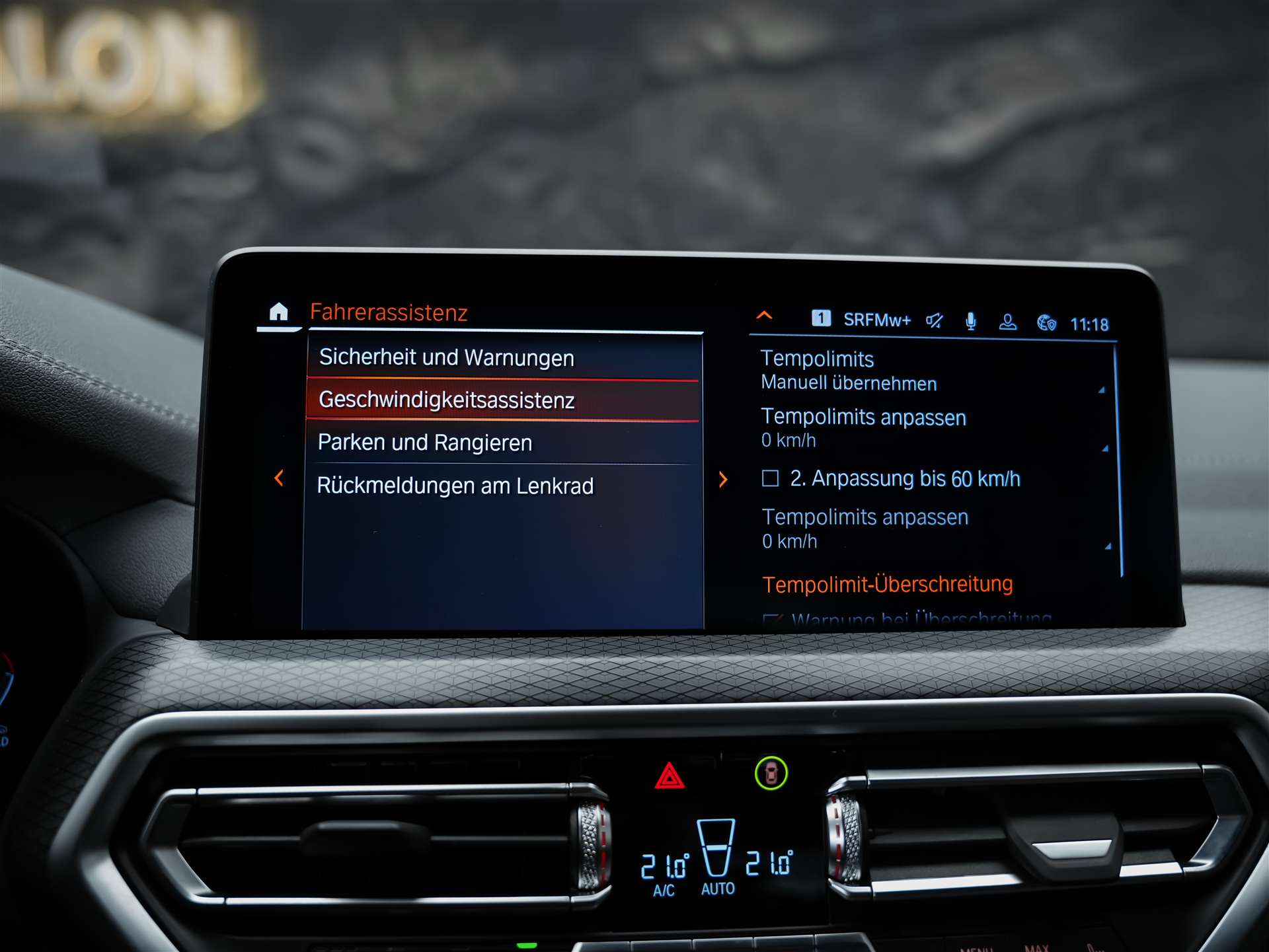 BMW X3 xDrive 48V M40d *Panorama*Laser*Head-Up*Harman/Kardon*-image-38