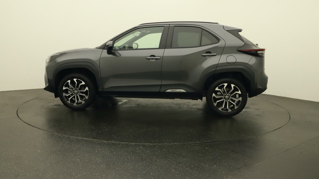 TOYOTA Yaris Cross 1.5 Sport e-CVT-image-1