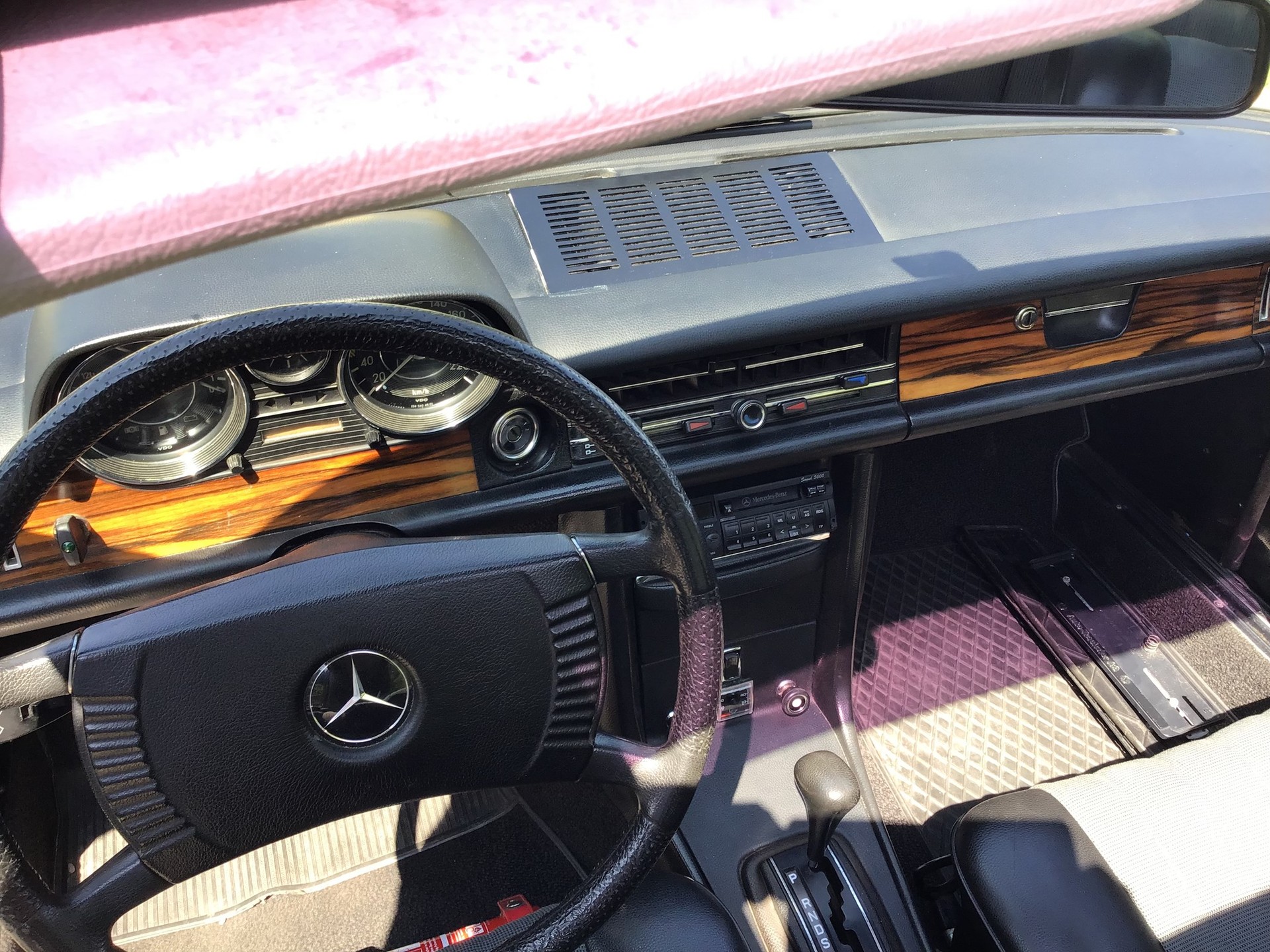 MERCEDES-BENZ 250 C-image-8