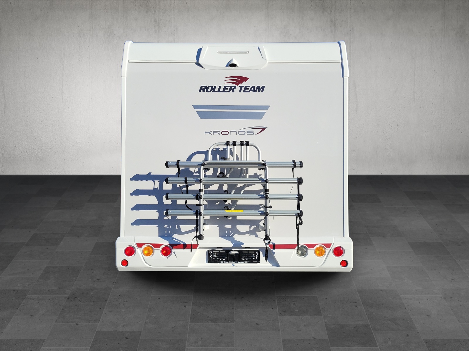 FORD Transit Roller Team Kronos 285 TL für 5 Personen-image-3
