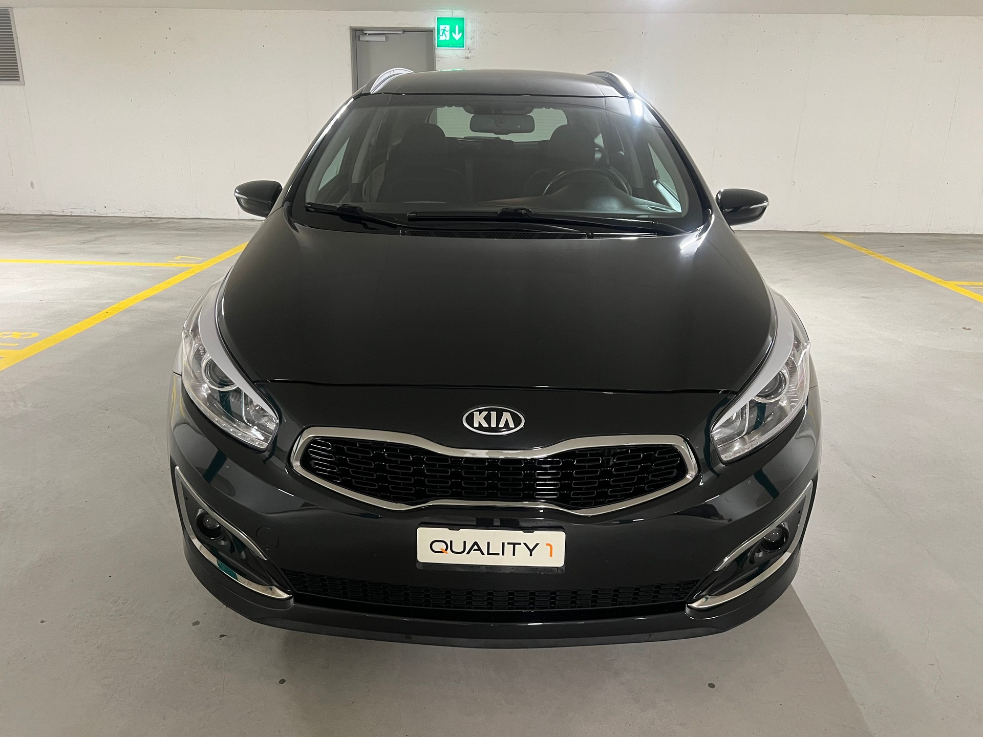 KIA Ceed Sportswagon 1.0 T-GDi Swiss Champion-image-1