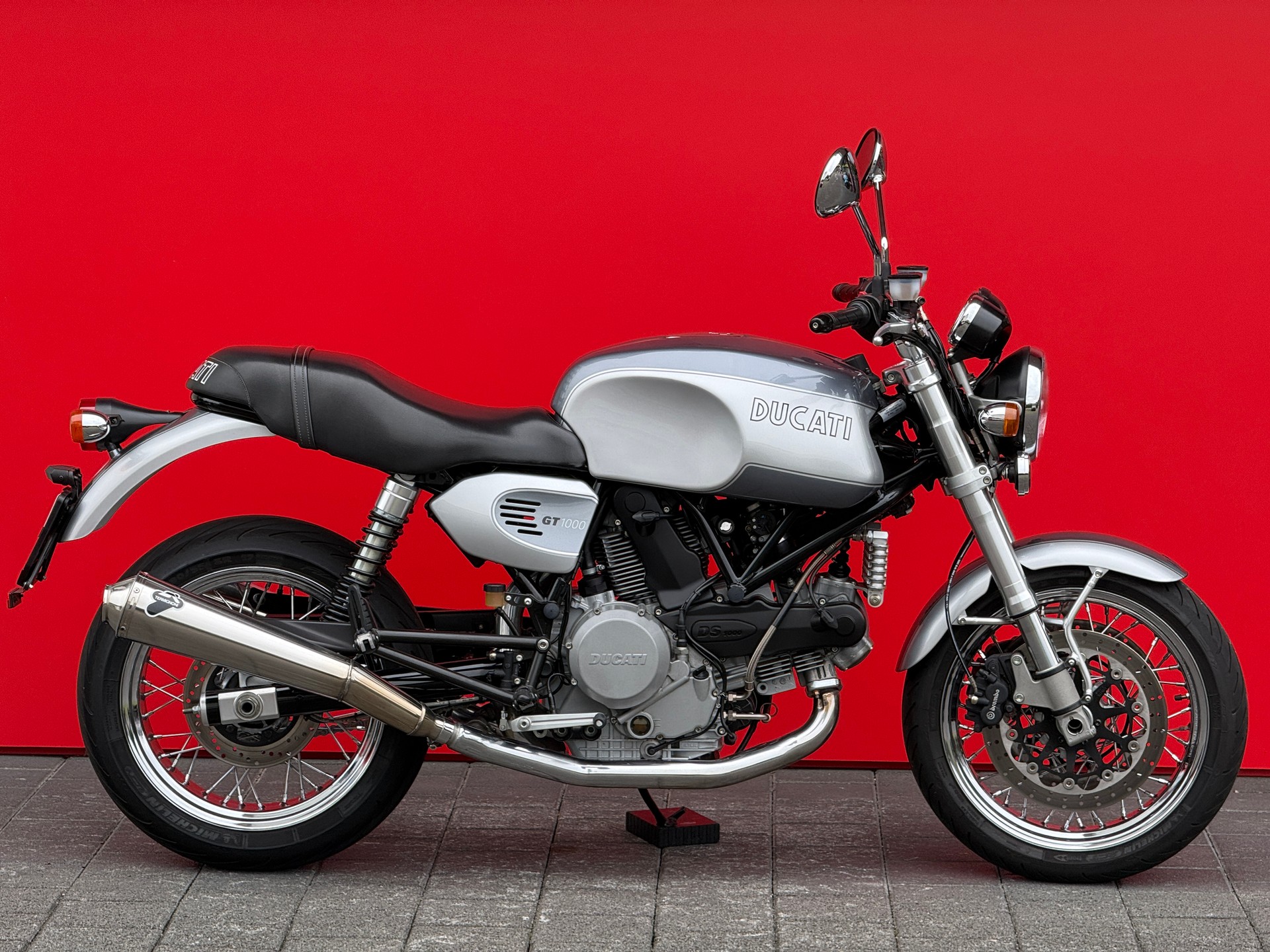 DUCATI GT 1000-image-0