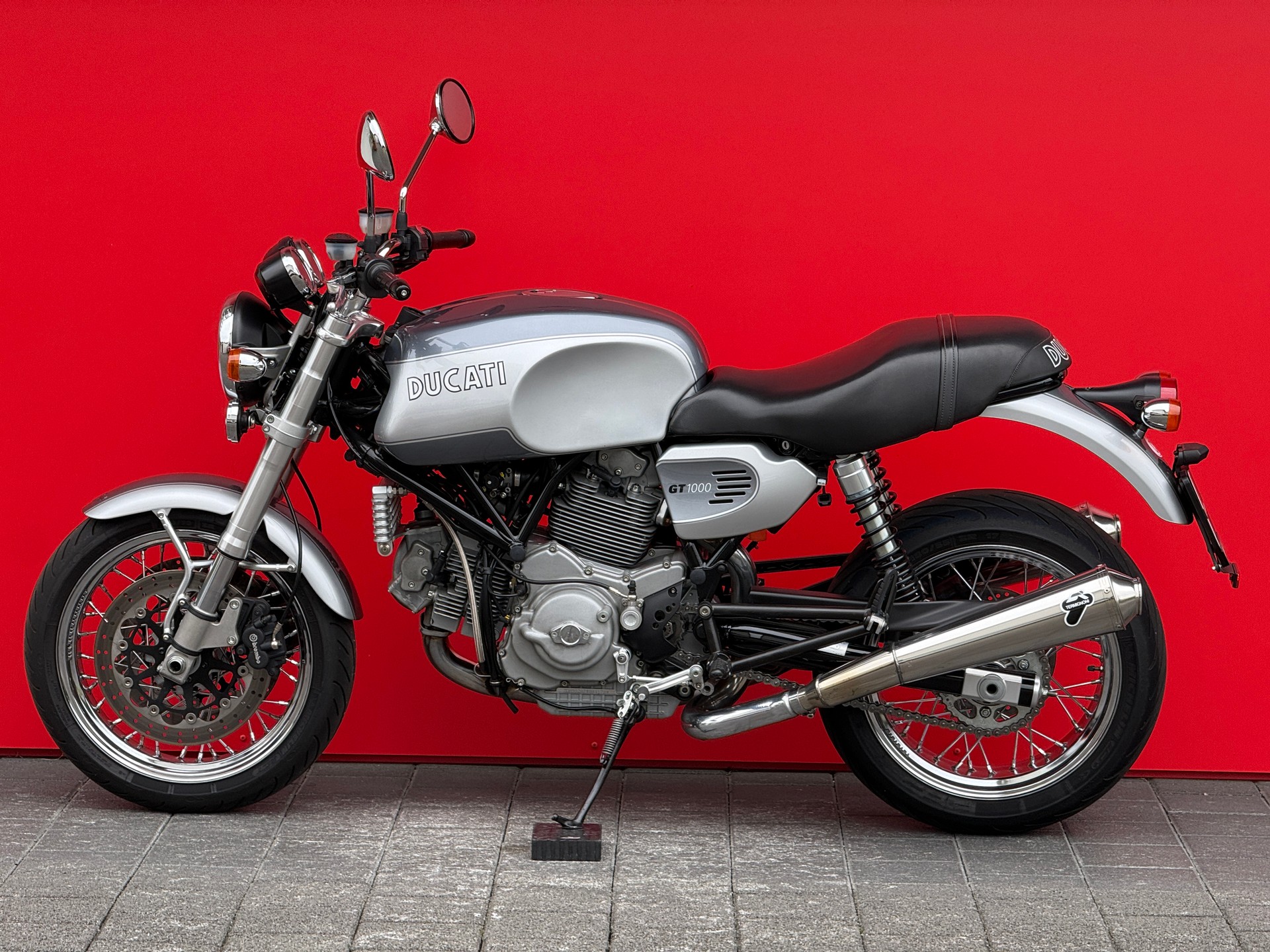 DUCATI GT 1000-image-15