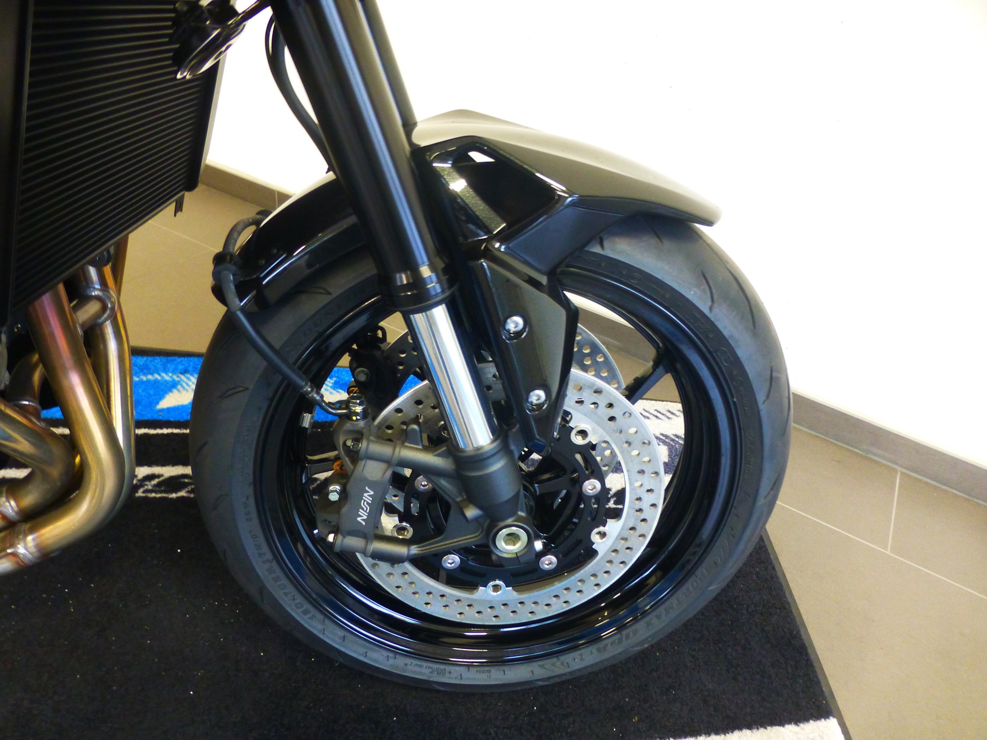 KAWASAKI Z 900-image-12