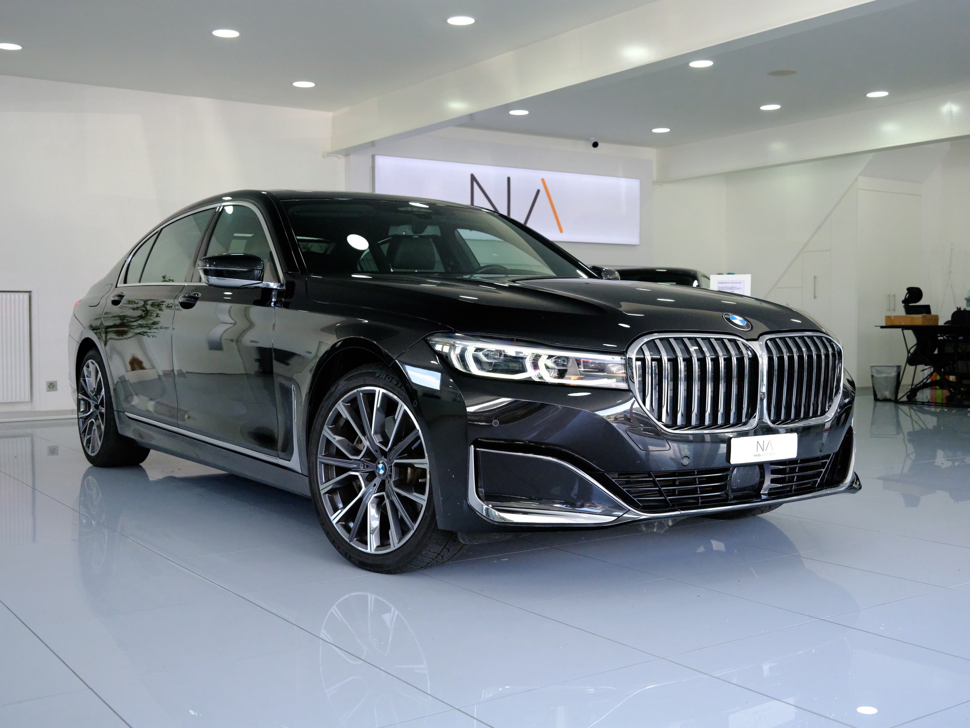 BMW 730Ld xDrive Steptronic