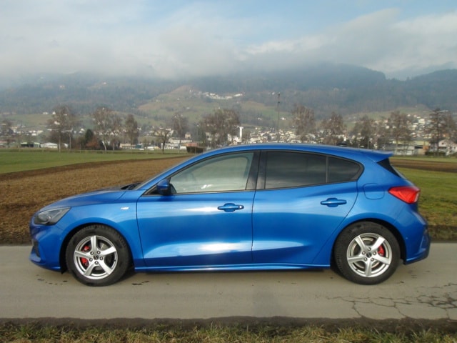 FORD Focus 1.0i EcoB 125 ST-Line-image-3