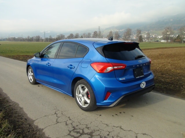 FORD Focus 1.0i EcoB 125 ST-Line-image-7